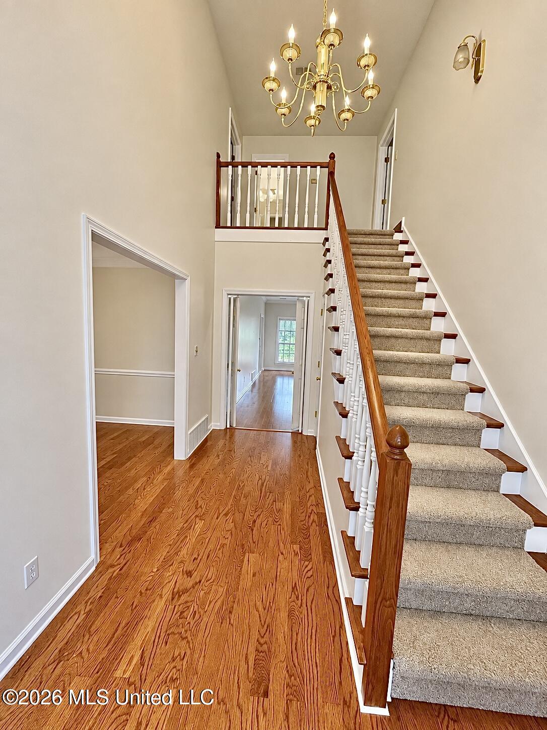 8885 Cedar Crest Lane Property Photo 8