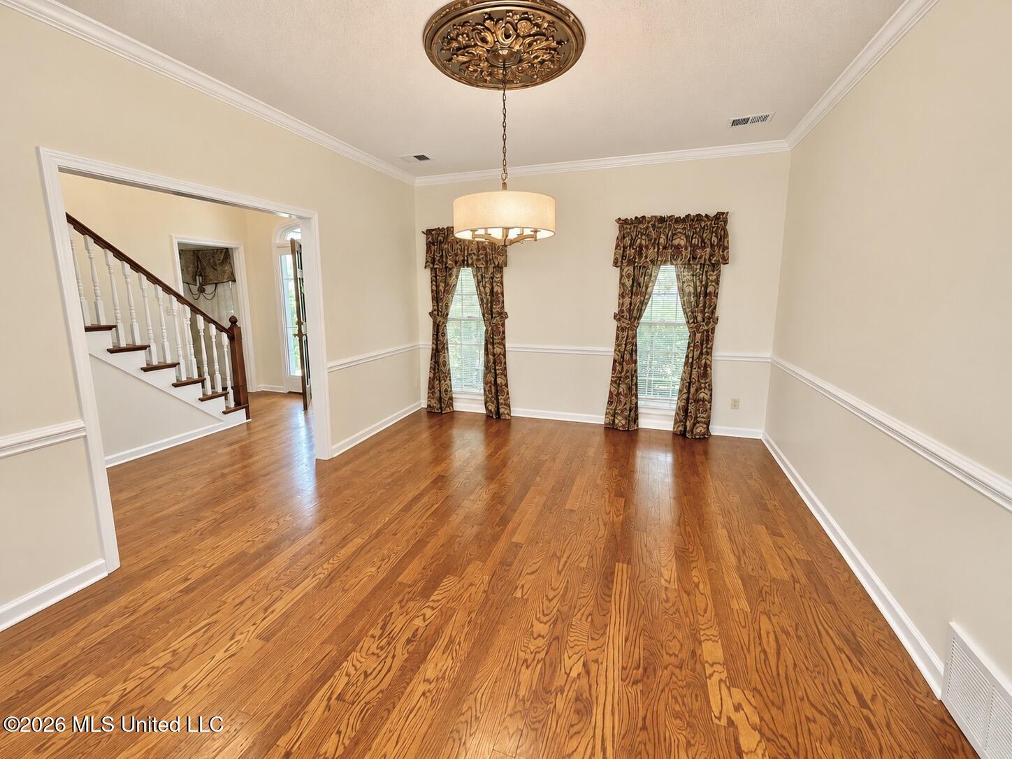 8885 Cedar Crest Lane Property Photo 10