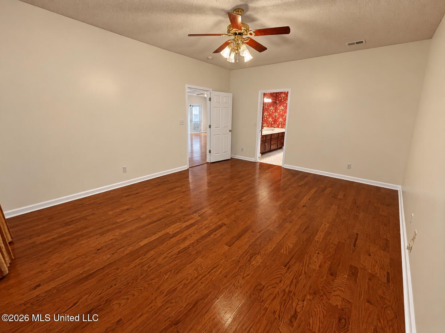 8885 Cedar Crest Lane Property Photo 19