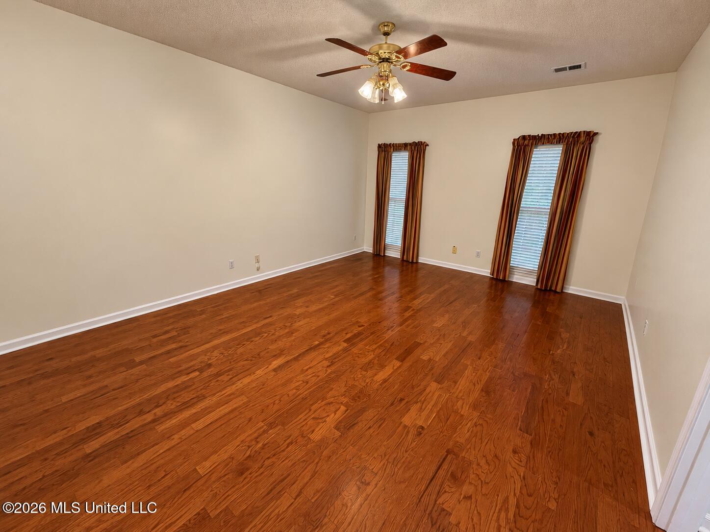 8885 Cedar Crest Lane Property Photo 20