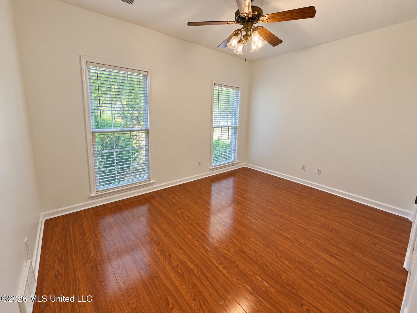 8885 Cedar Crest Lane Property Photo 24