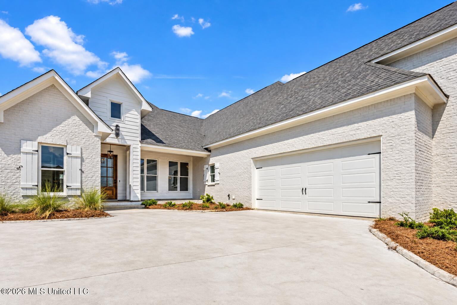 201 Northshore Way Property Photo 3