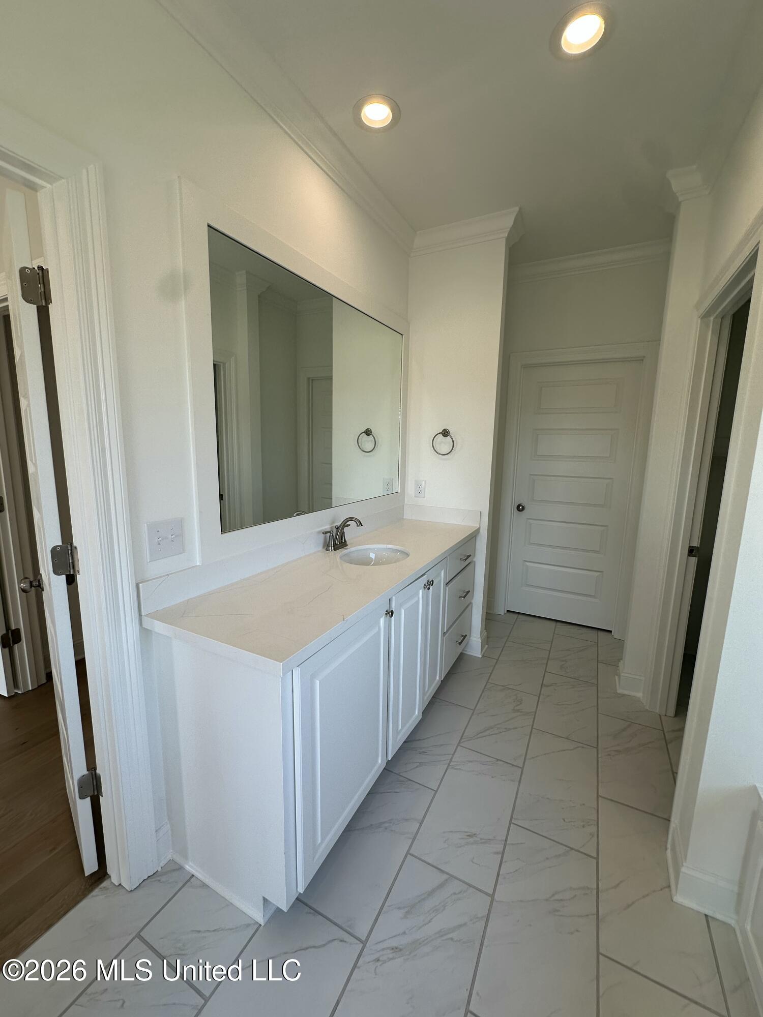341 Aurora Circle Property Photo 17