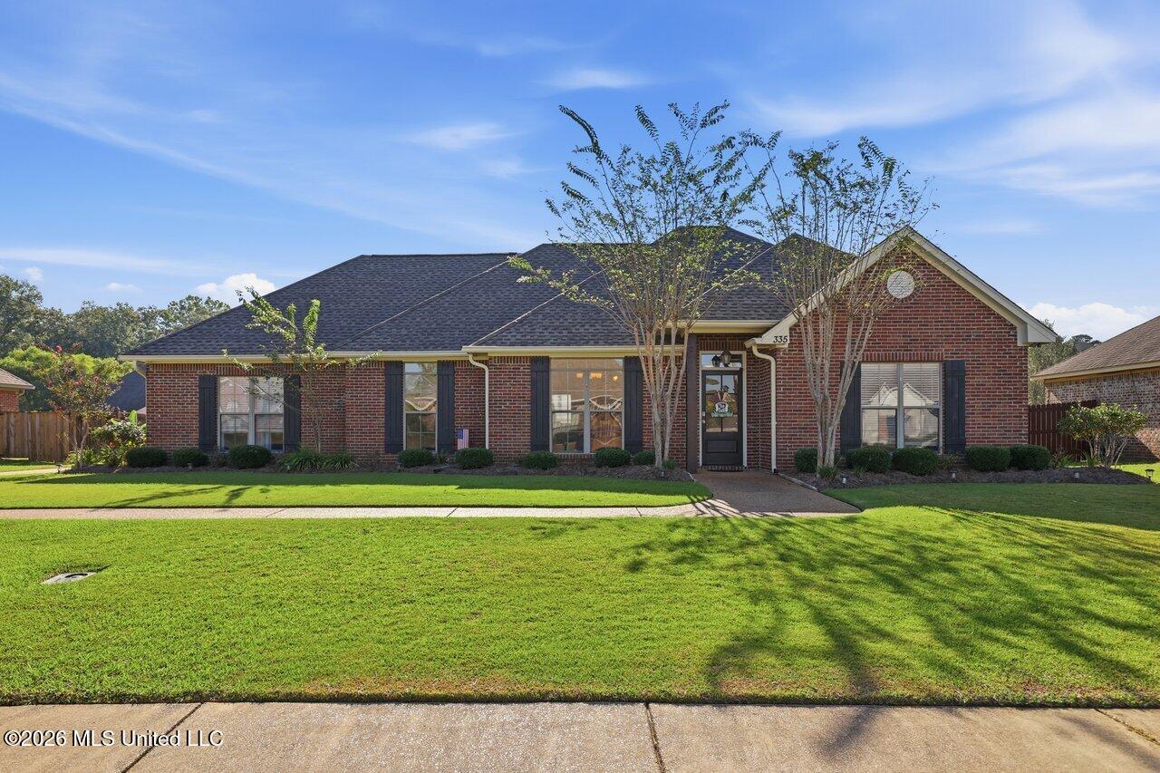335 Towne Street Property Photo 1