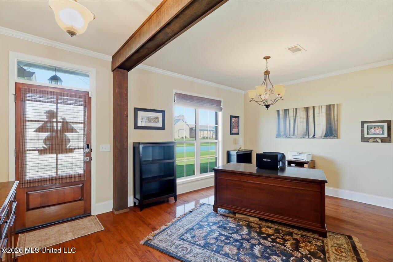 335 Towne Street Property Photo 6