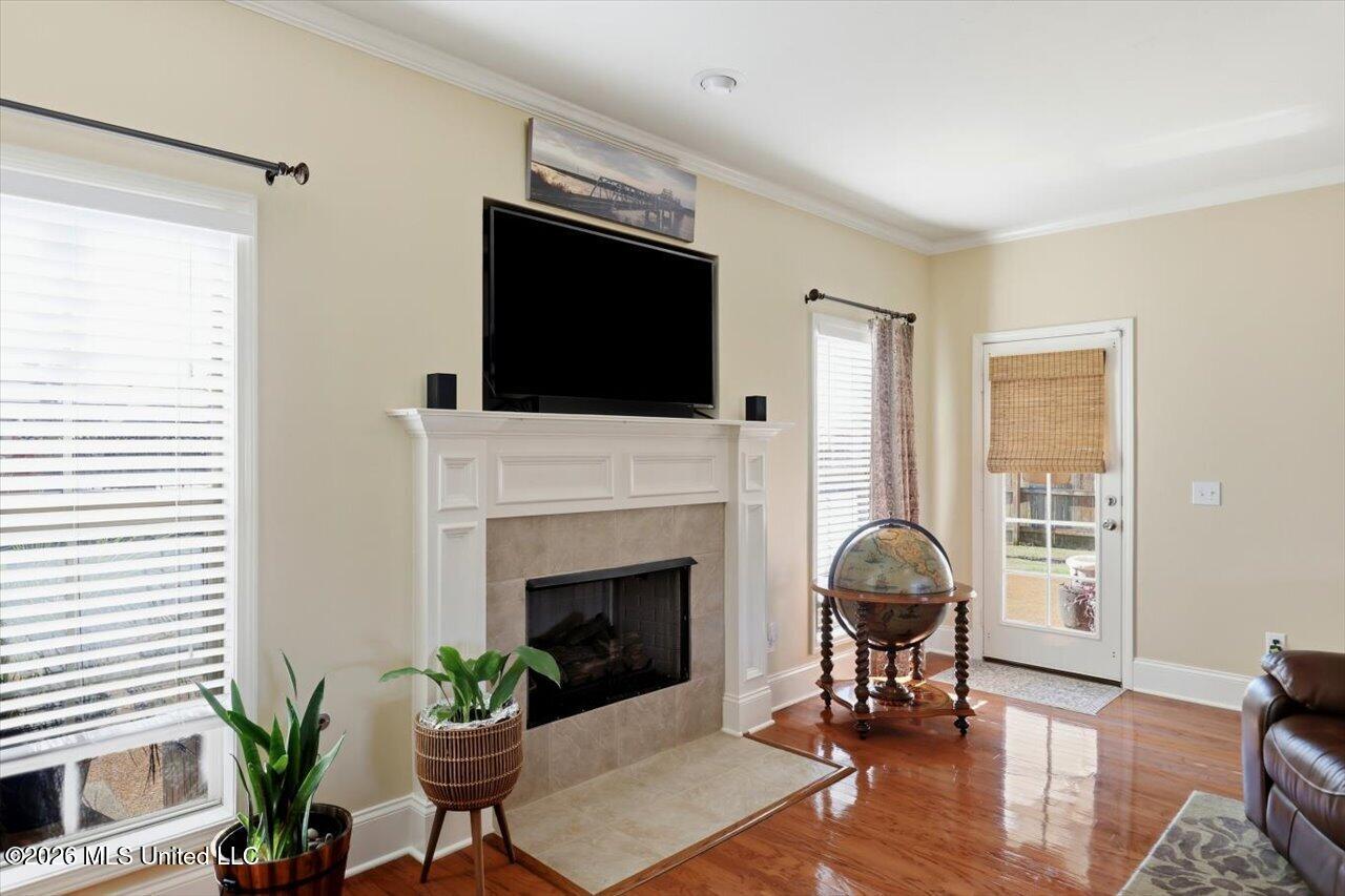 335 Towne Street Property Photo 11
