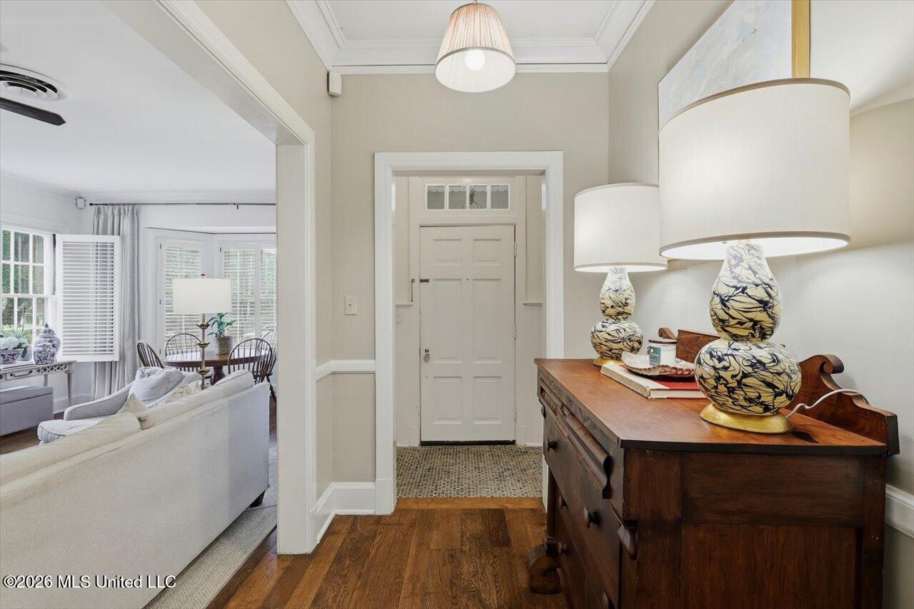 1424 Pinehurst Street Property Photo 6