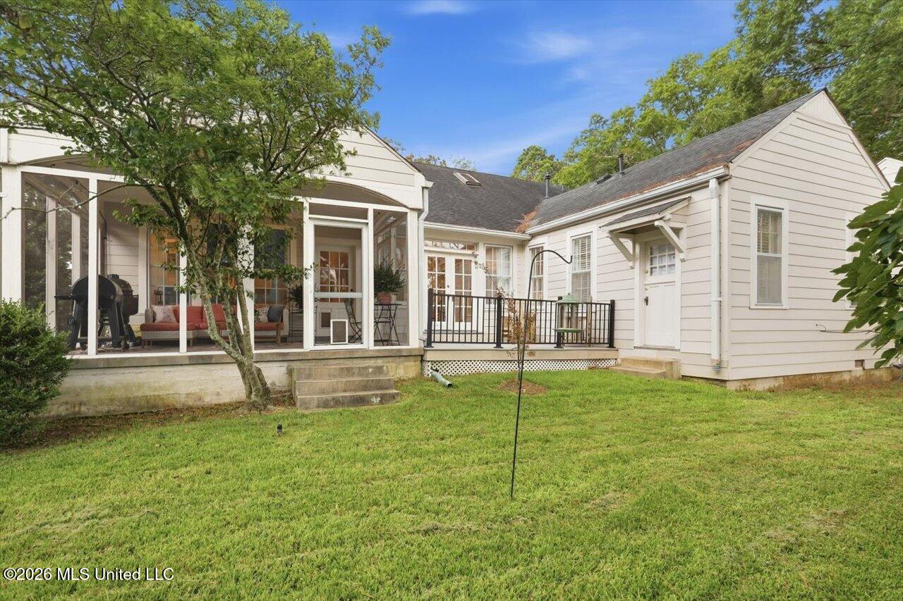 1424 Pinehurst Street Property Photo 27