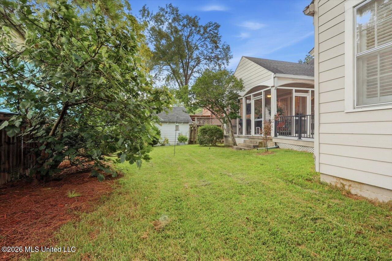 1424 Pinehurst Street Property Photo 28