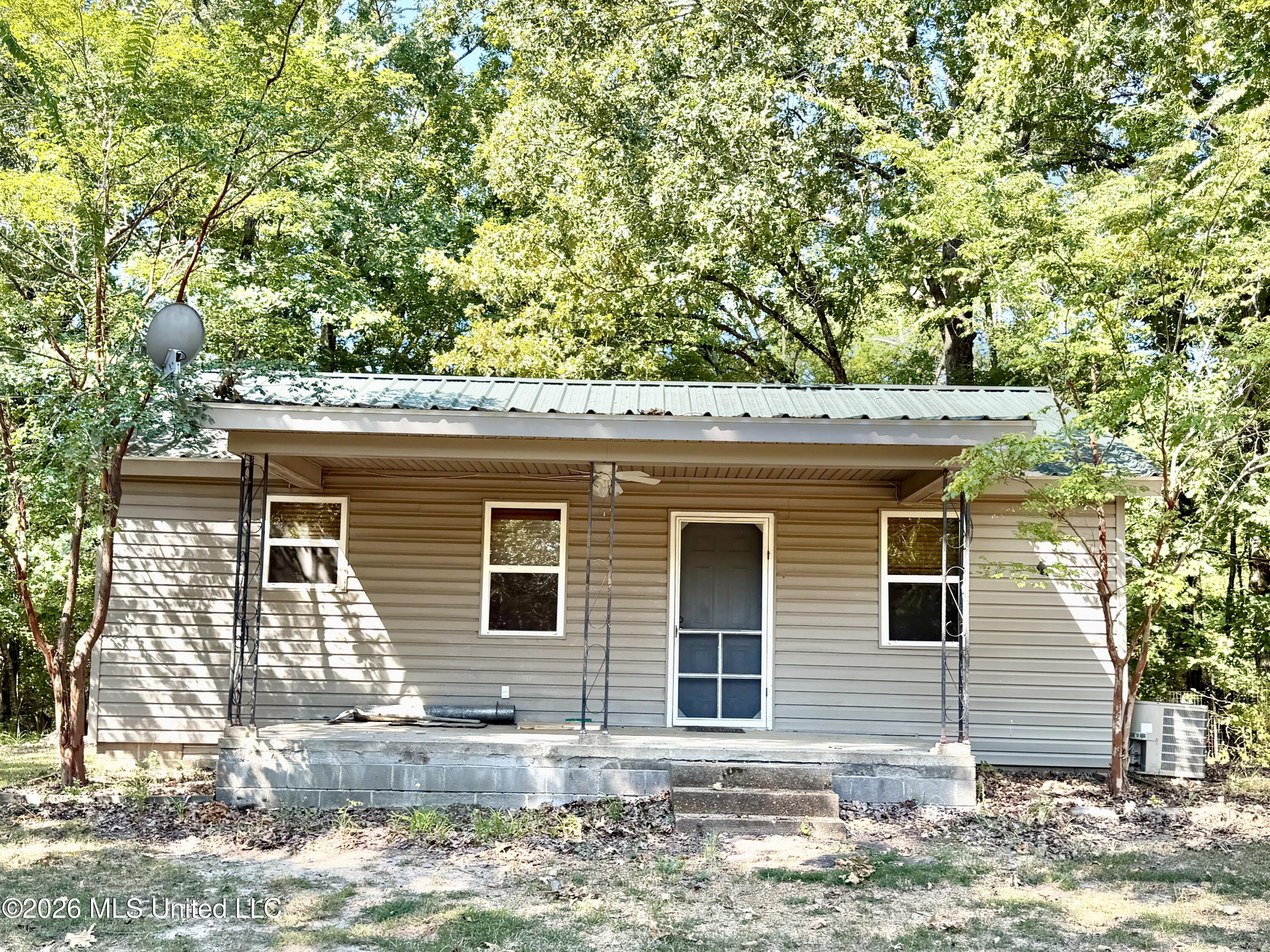 8 County Road 531 Property Photo 1