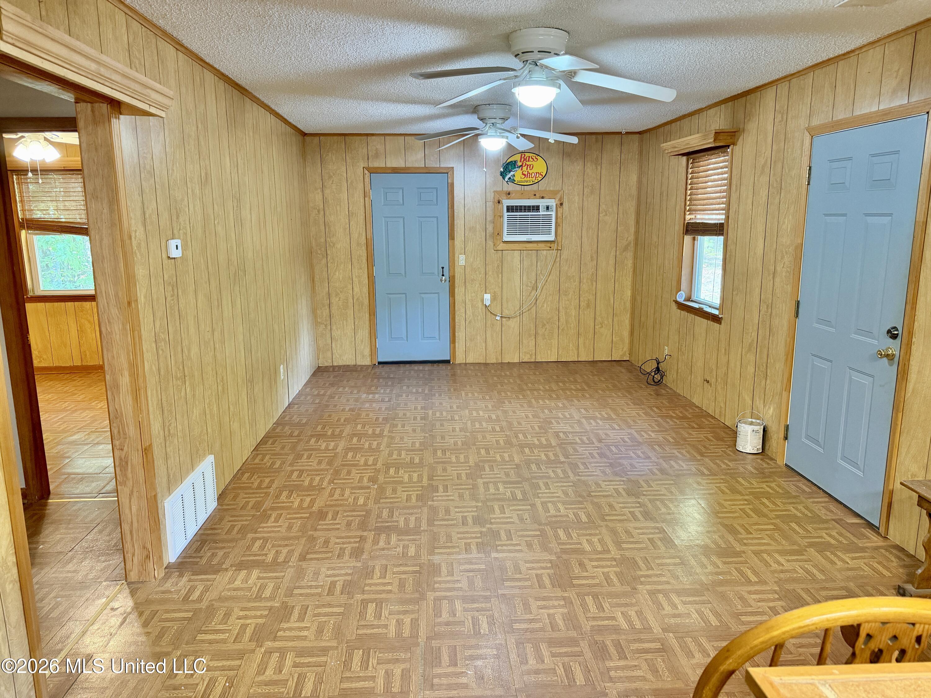 8 County Road 531 Property Photo 8