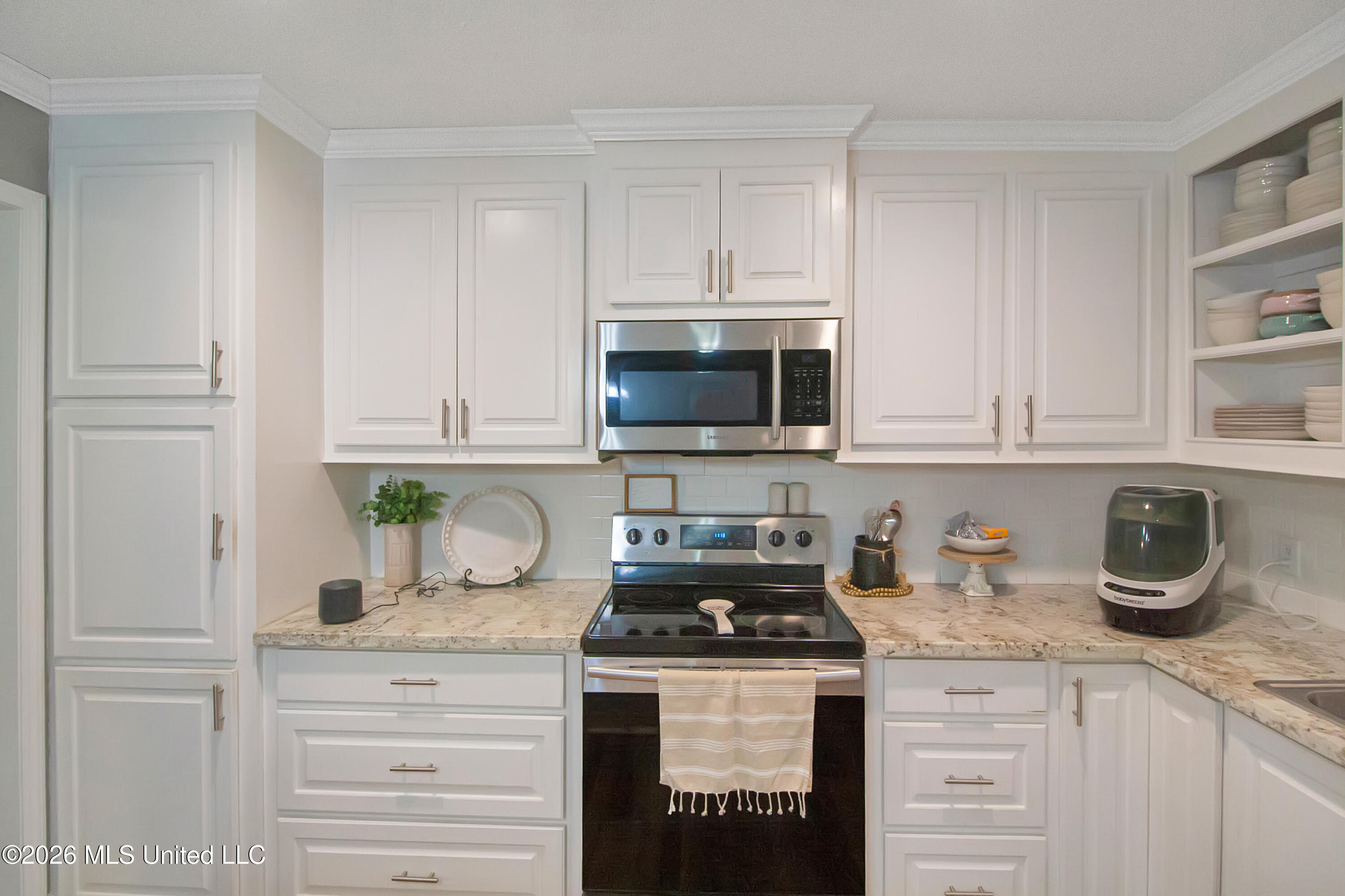 208 Bruin Street Property Photo 16