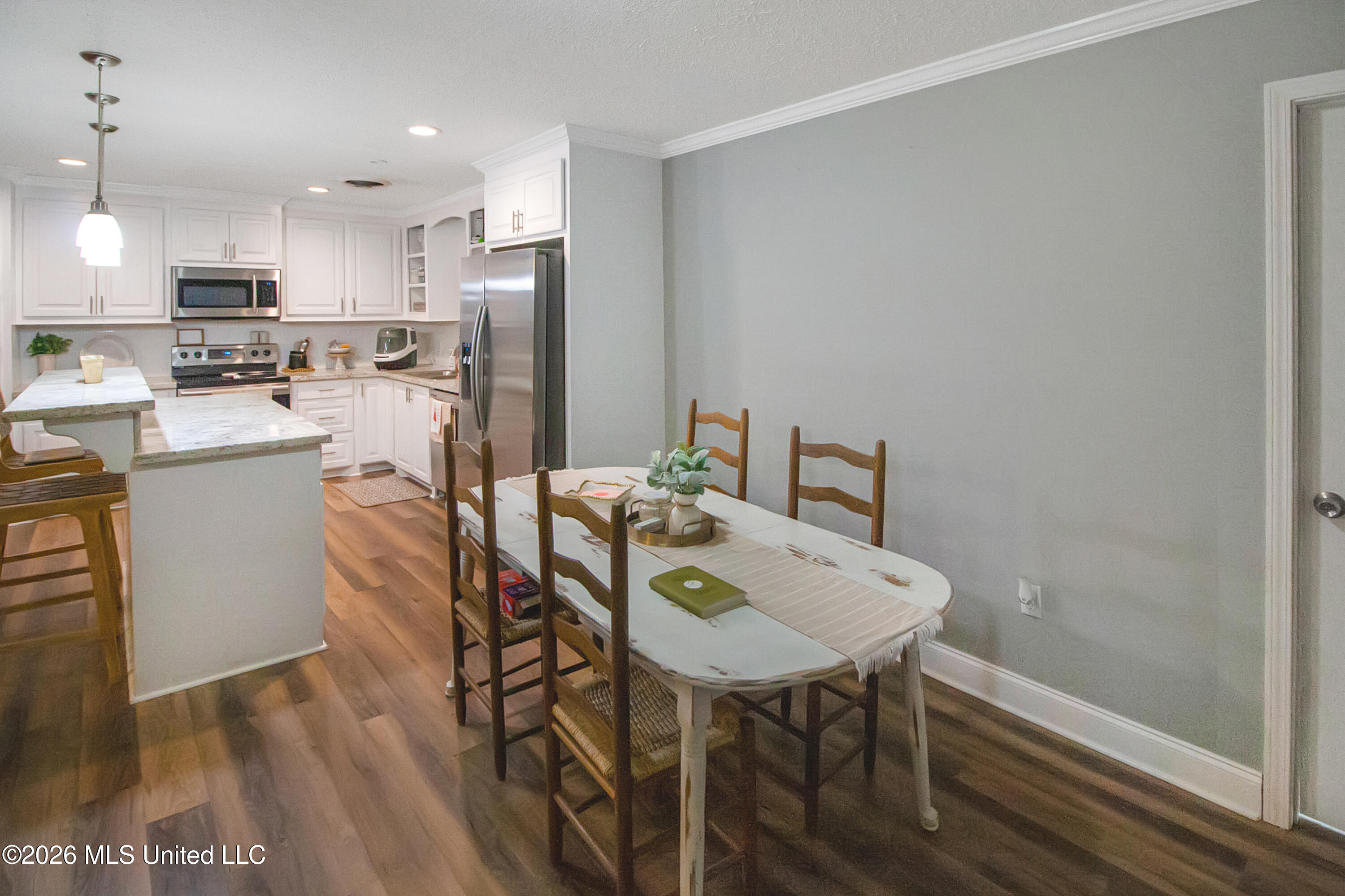 208 Bruin Street Property Photo 20