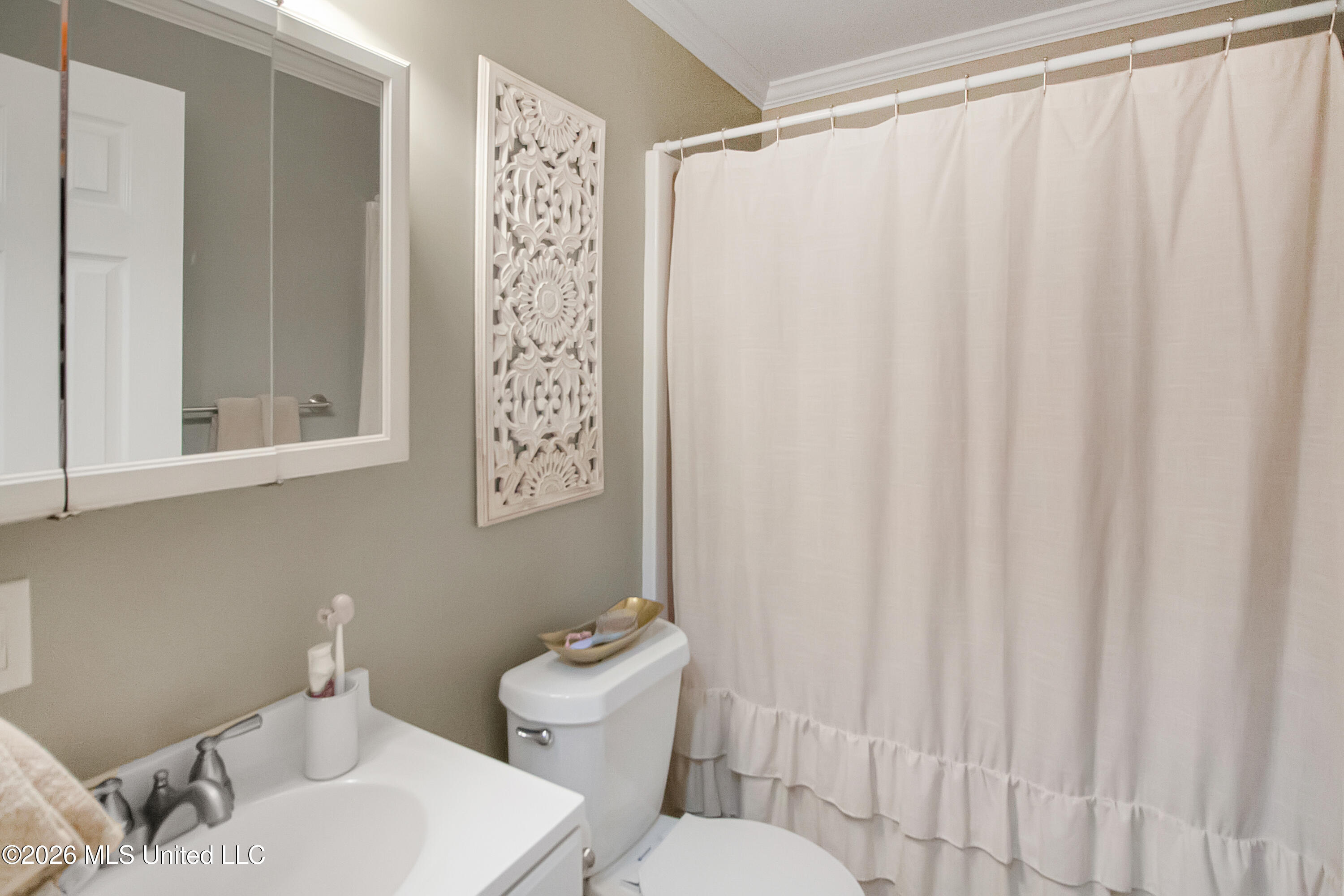 208 Bruin Street Property Photo 27