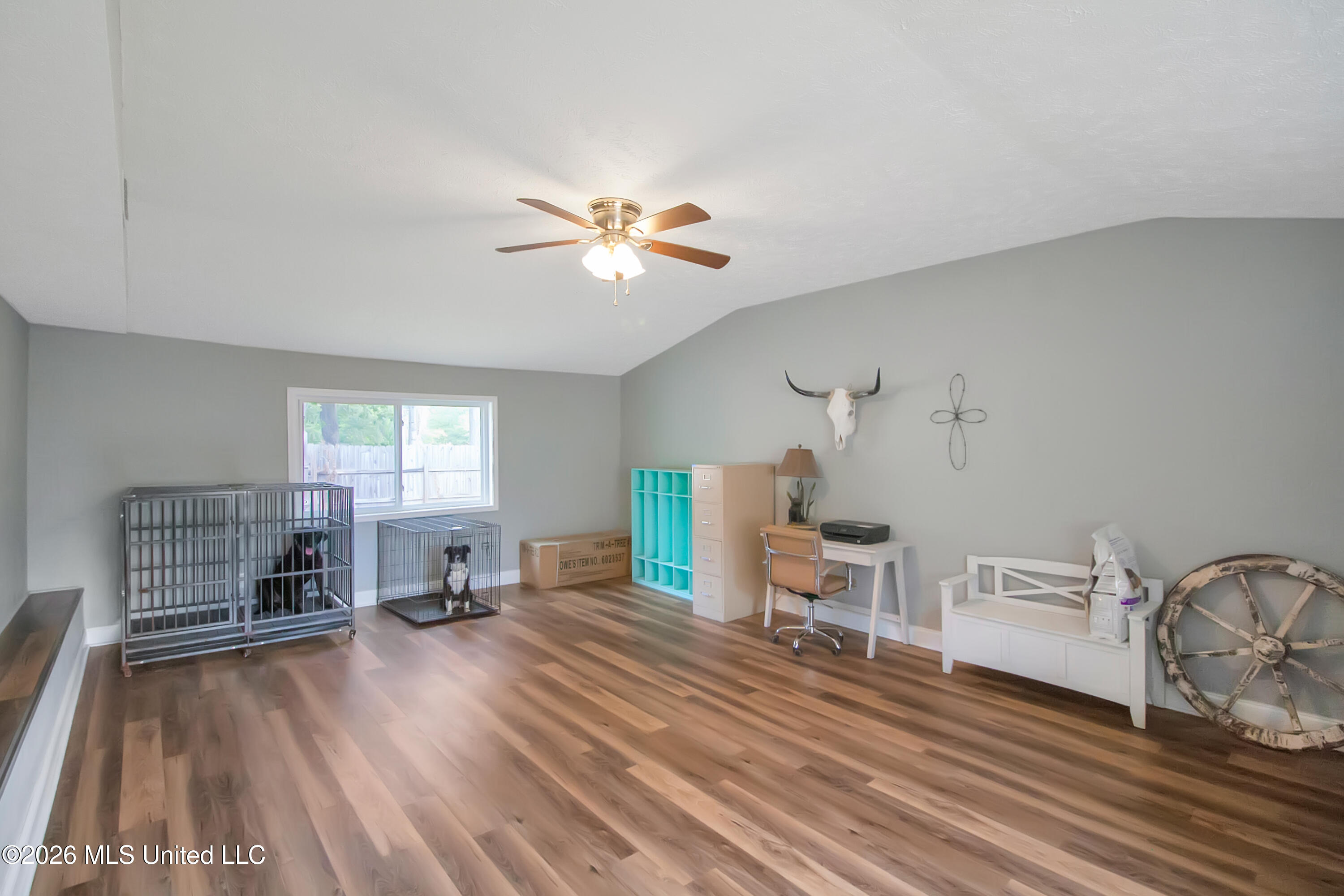 208 Bruin Street Property Photo 31