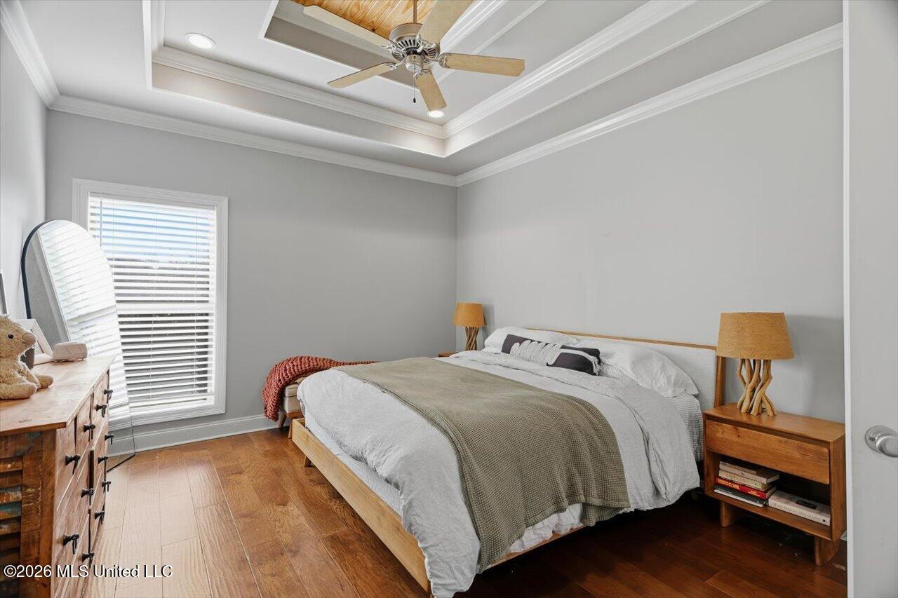 120 Emerald Drive Property Photo 14