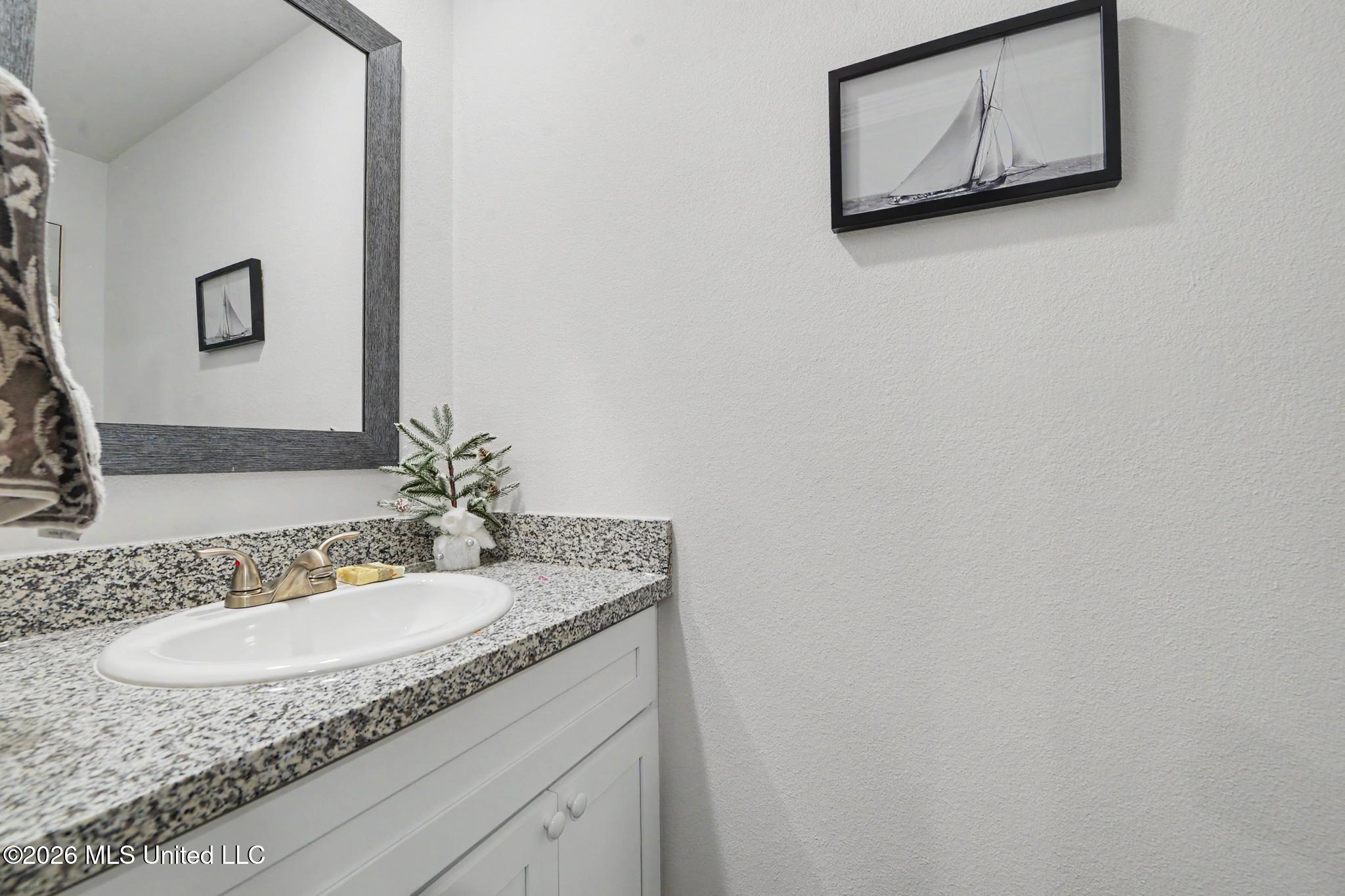 13422 George Avenue Property Photo 7