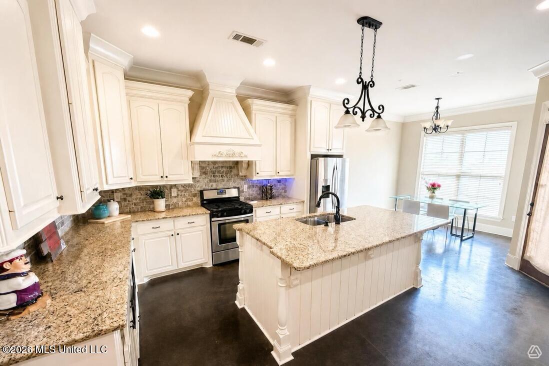405 Copper Ridge Drive Property Photo 10