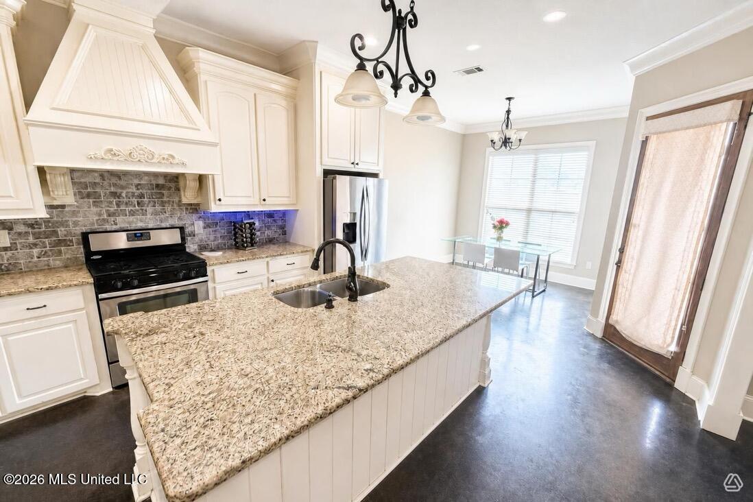 405 Copper Ridge Drive Property Photo 11