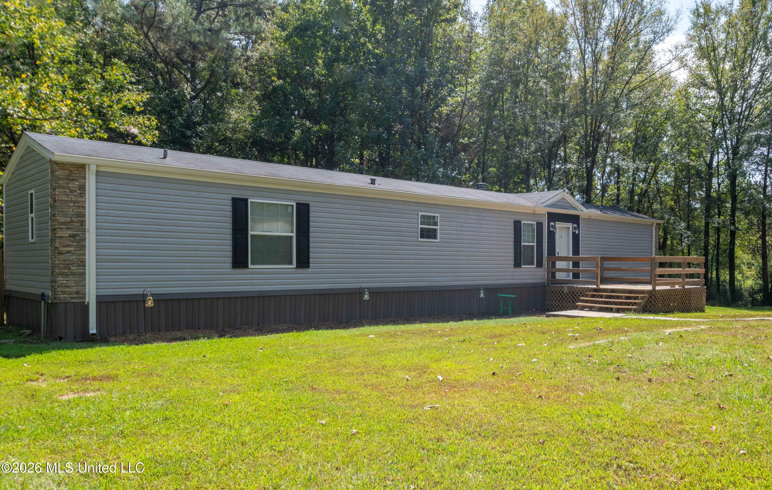 2 Valley View Road Property Photo 4