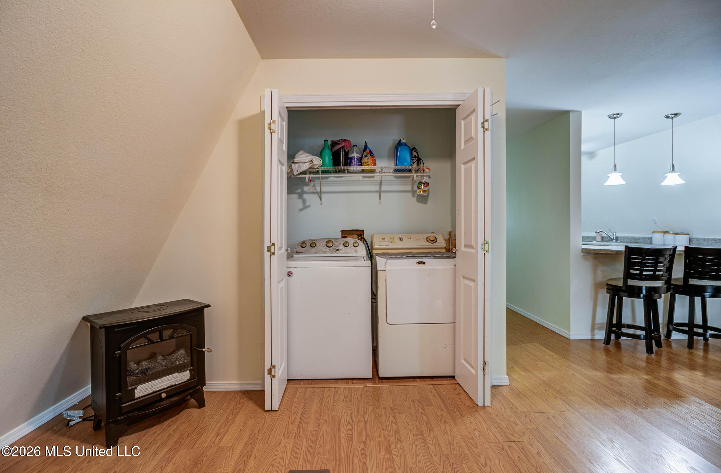 60 Flurry Drive Property Photo 13