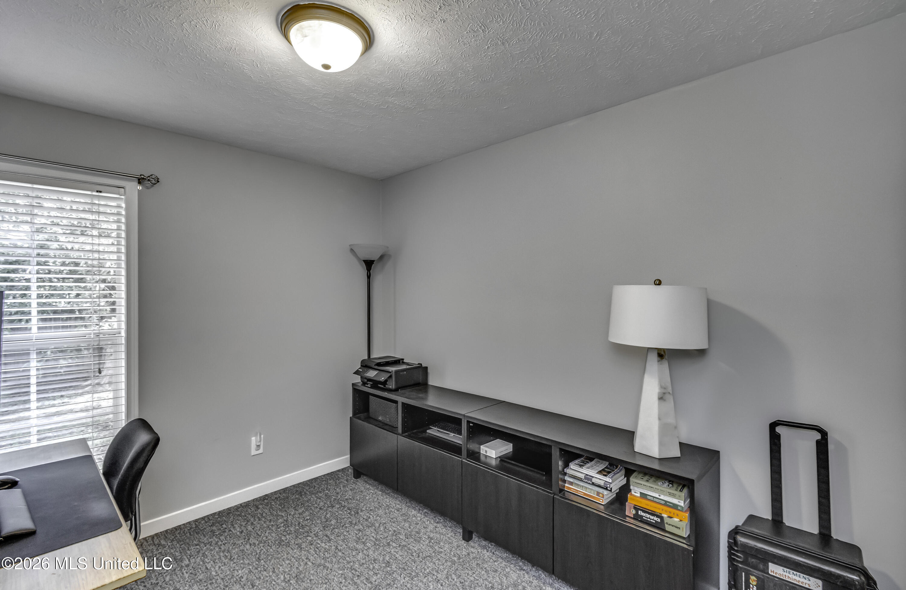 221 Bedford Drive Property Photo 35