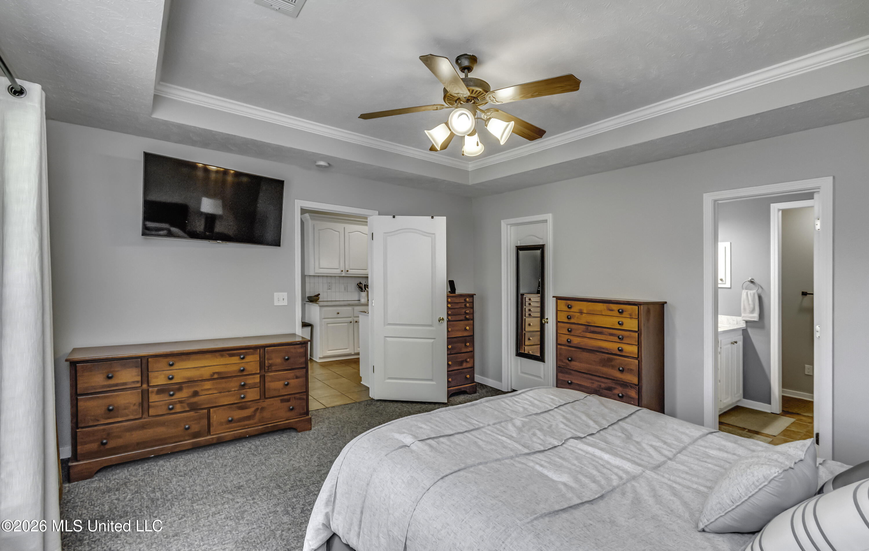 221 Bedford Drive Property Photo 46