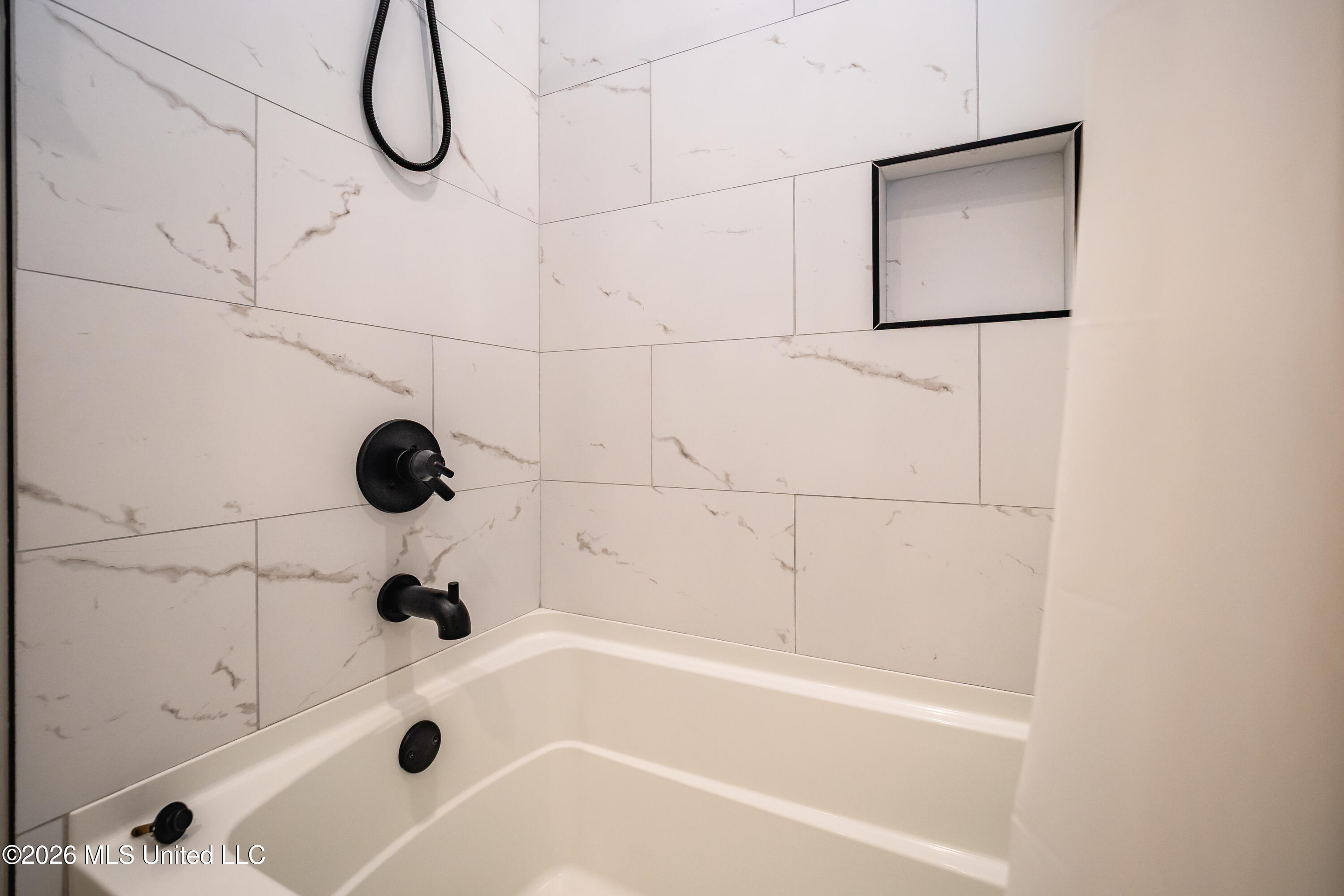 104 Langdon Bend Property Photo 45