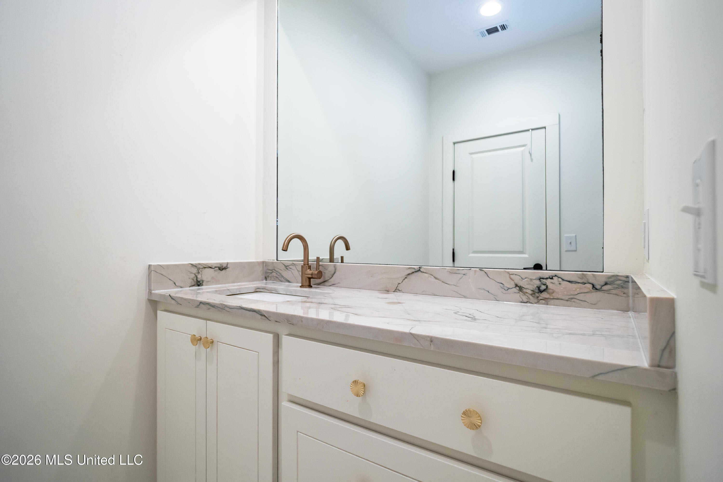104 Langdon Bend Property Photo 50