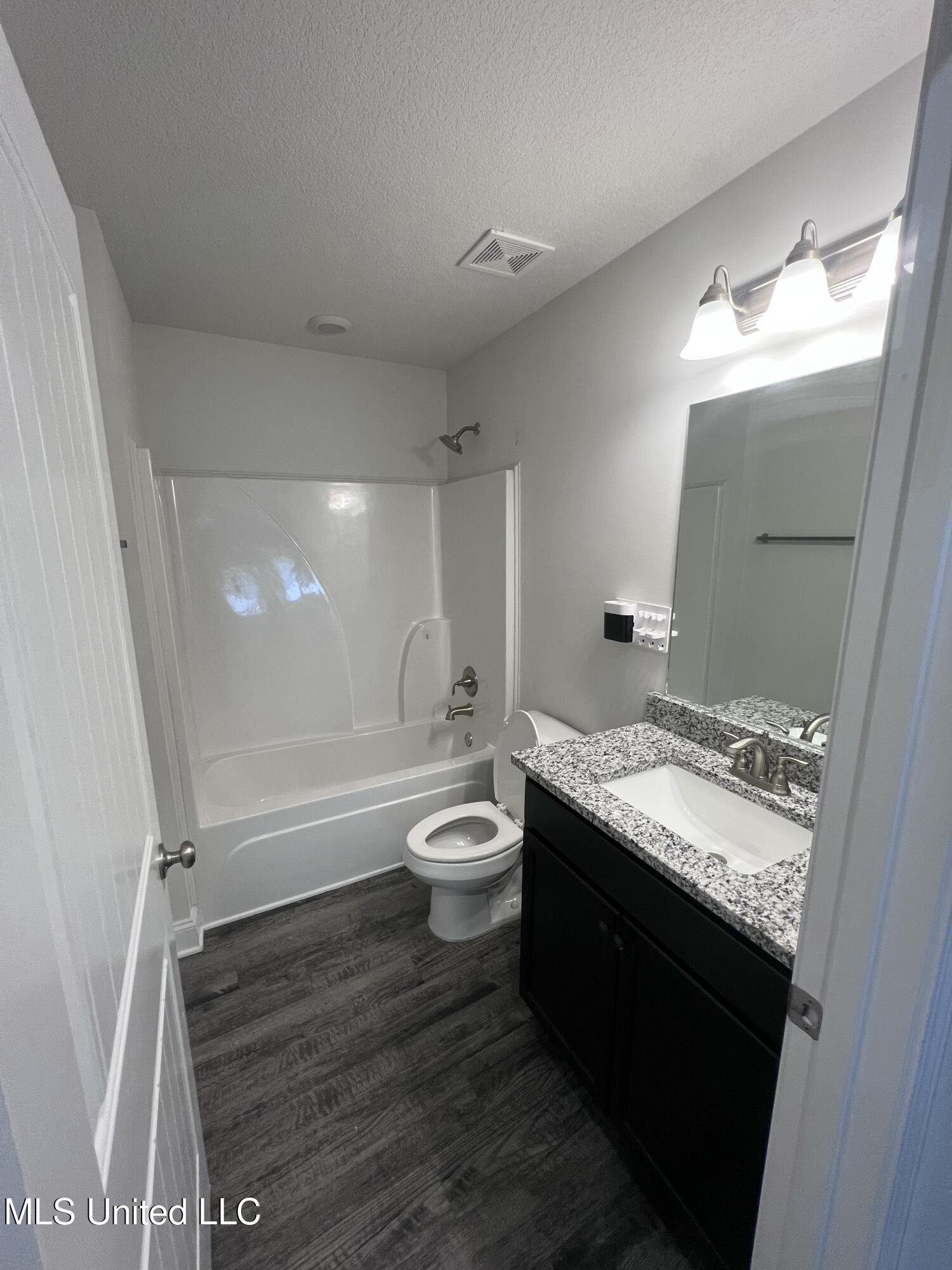 2532 Rutherford Drive Property Photo 14