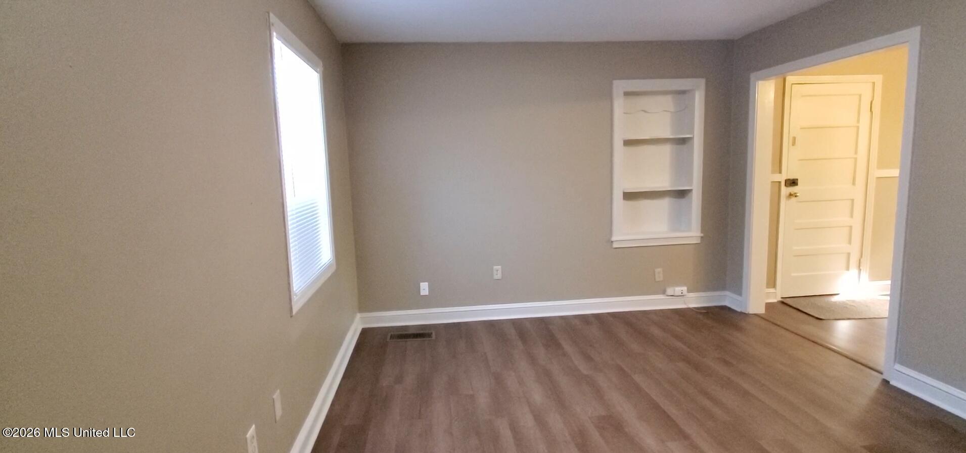 4221 Richmond Circle Property Photo 2