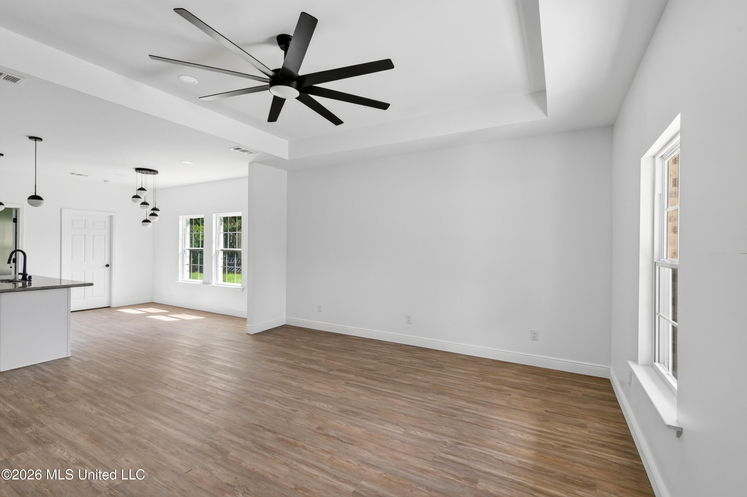 1524 Wynedote Drive Property Photo 3