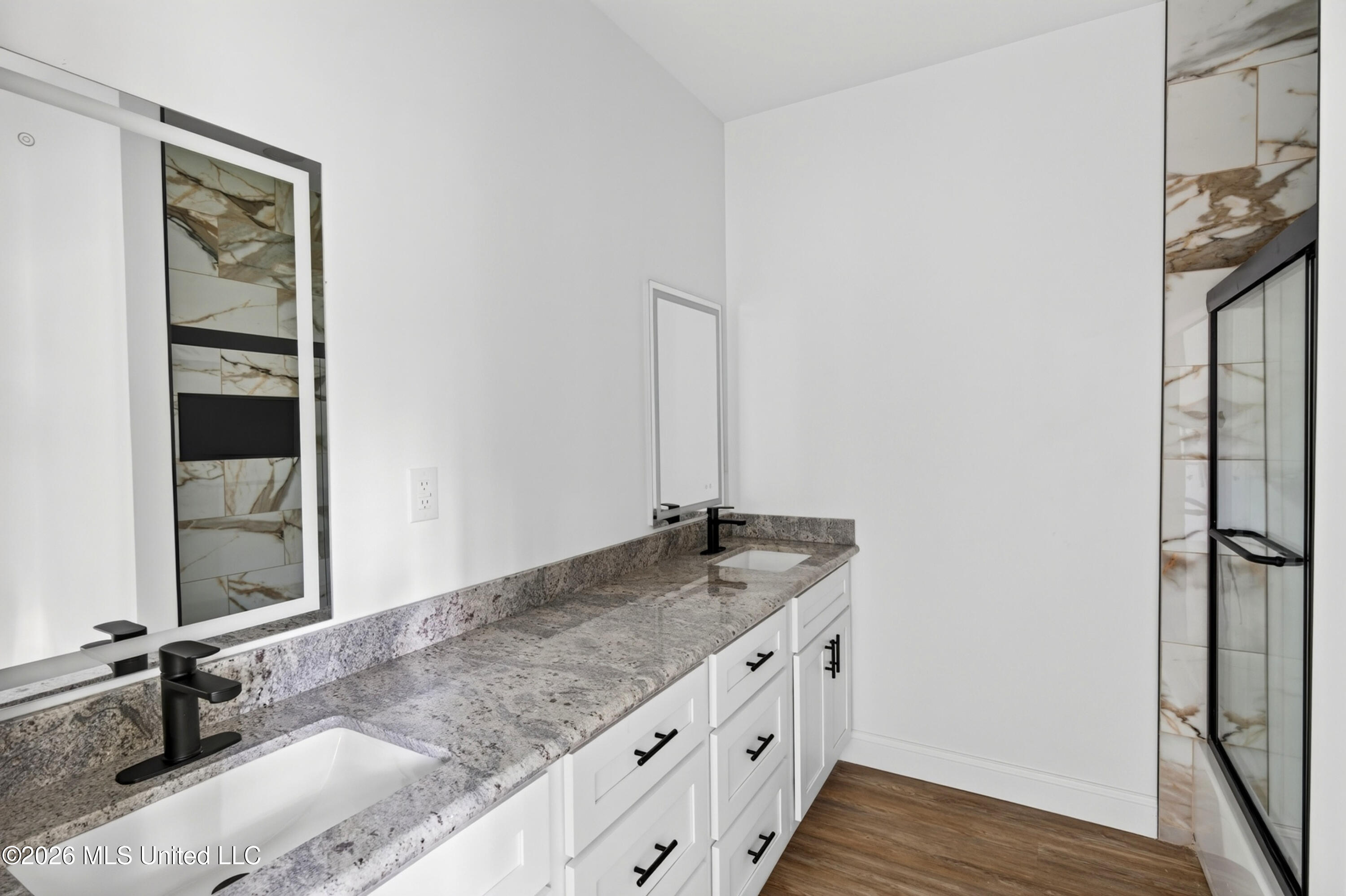 1524 Wynedote Drive Property Photo 15
