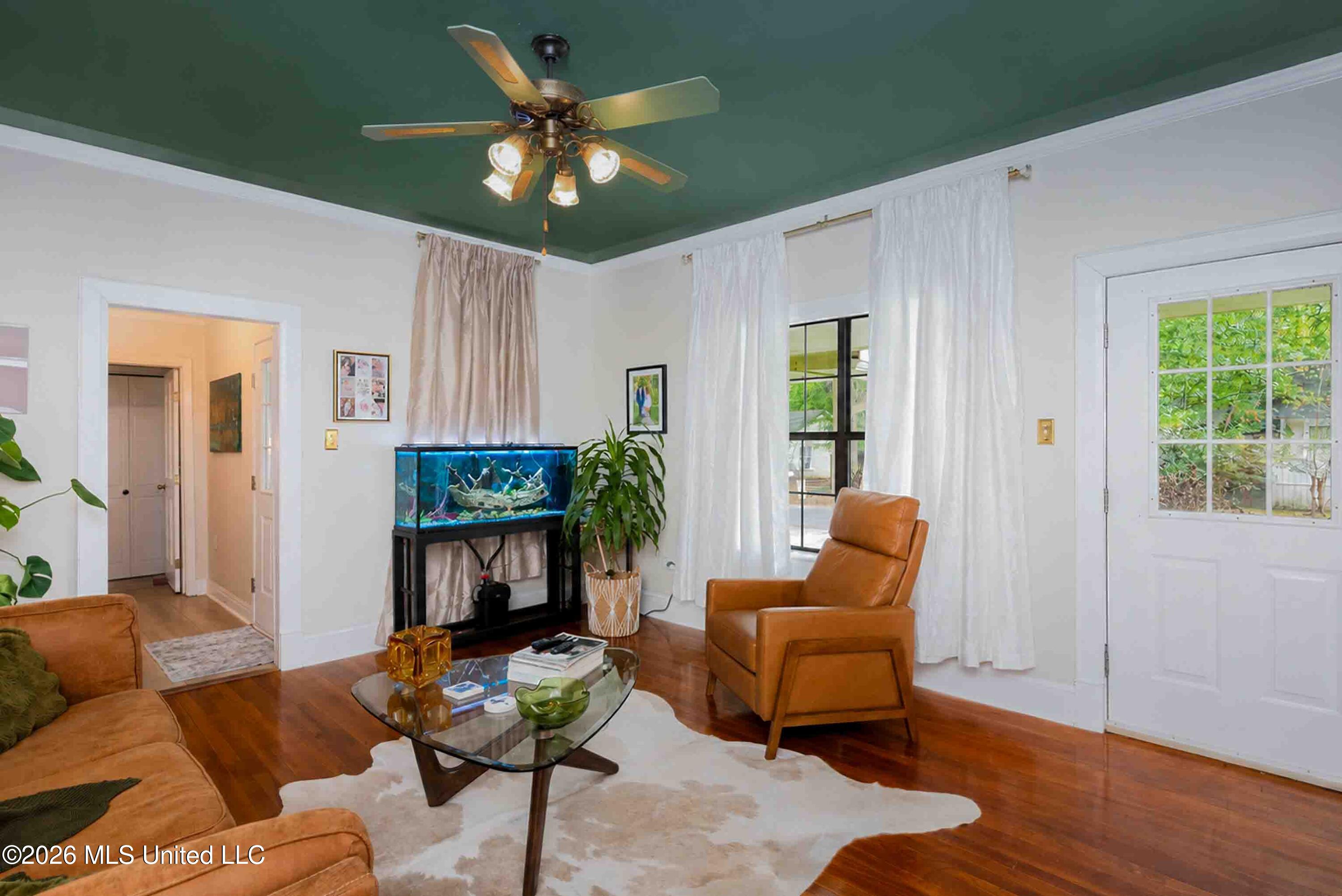 714 Camp Street Property Photo 35
