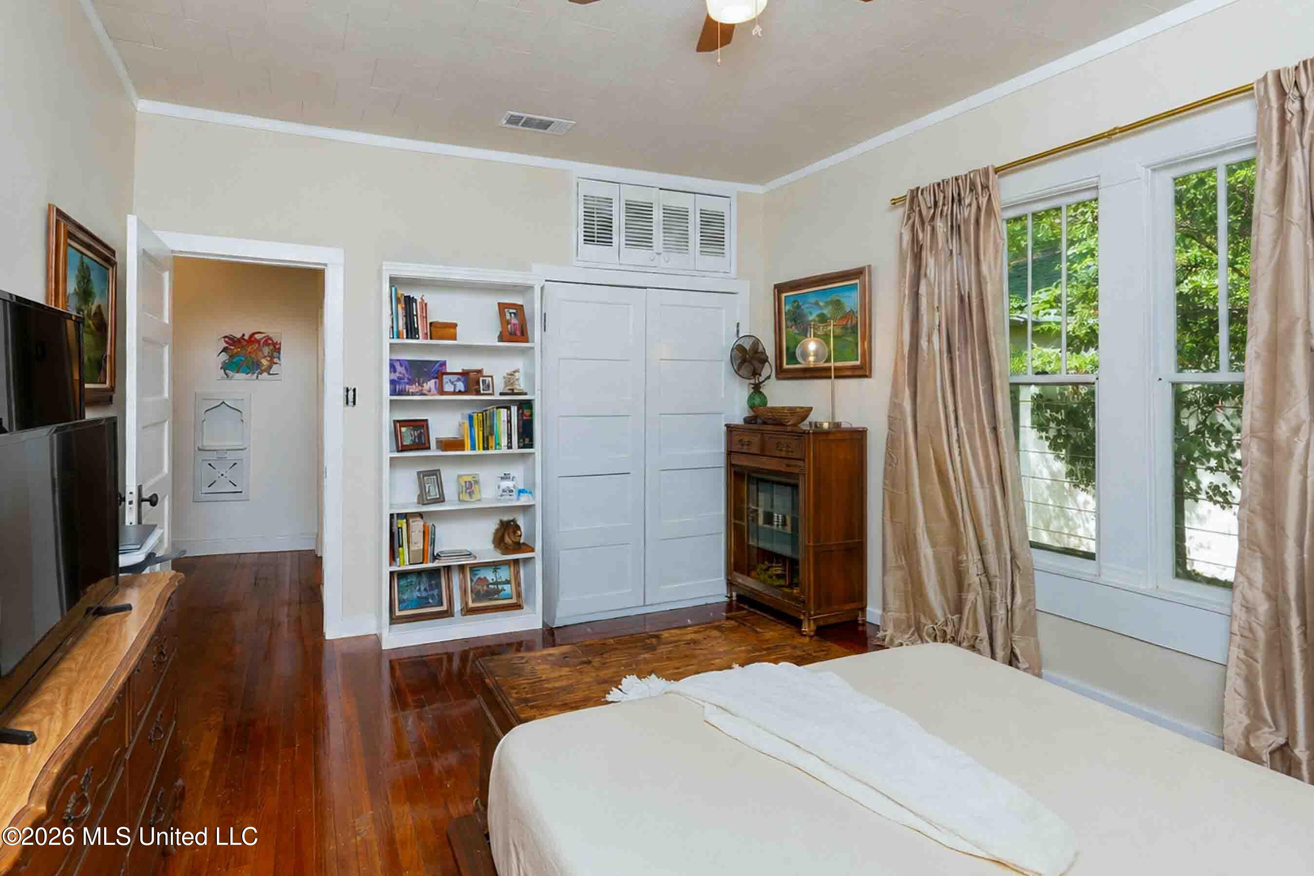 714 Camp Street Property Photo 45