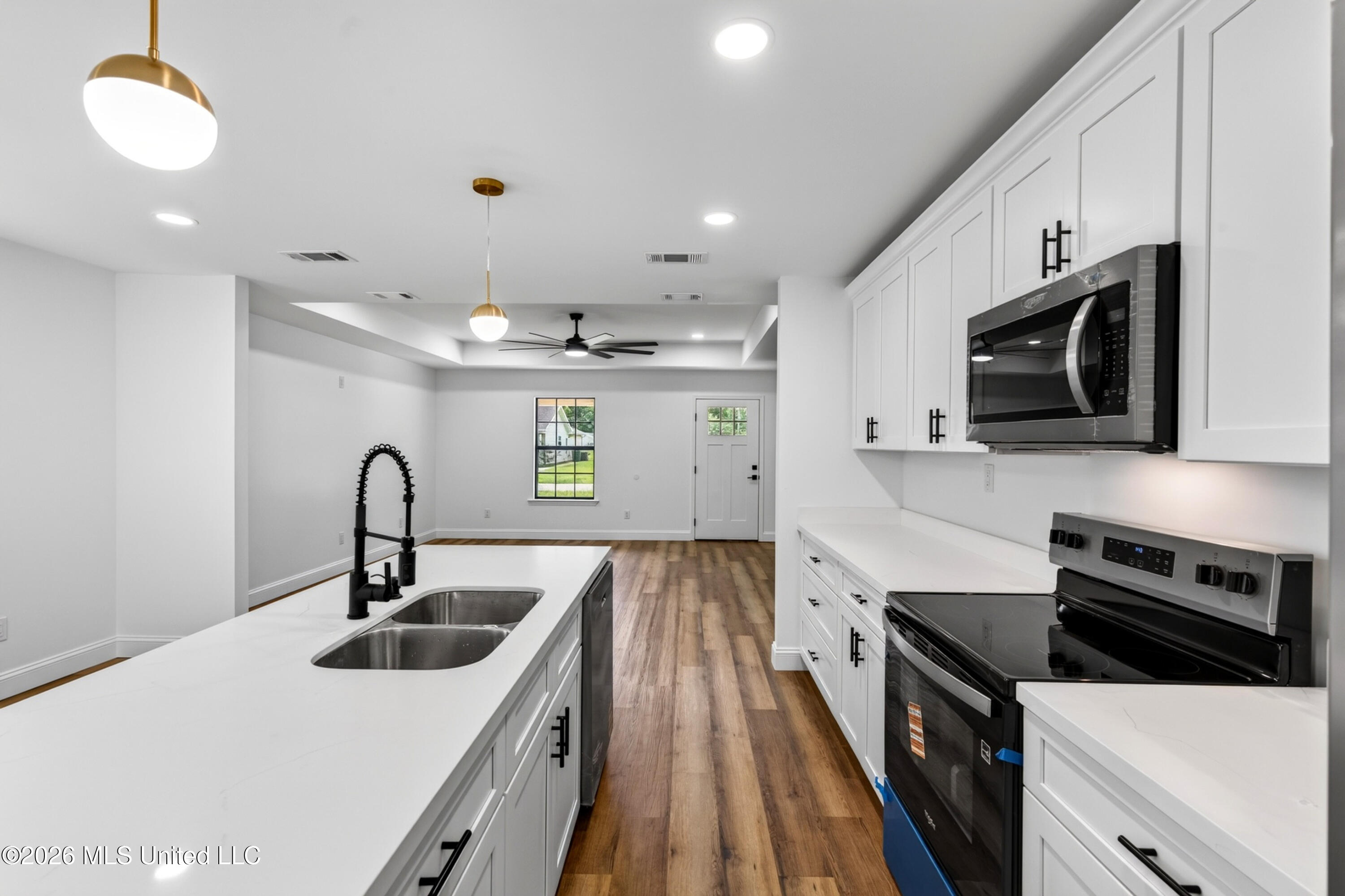 1528 Wynedote Drive Property Photo 11