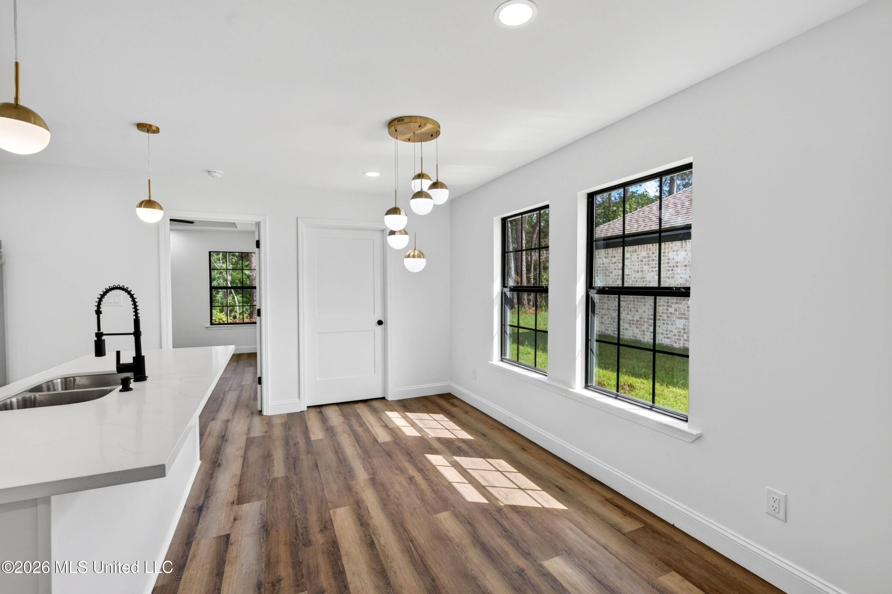 1528 Wynedote Drive Property Photo 13