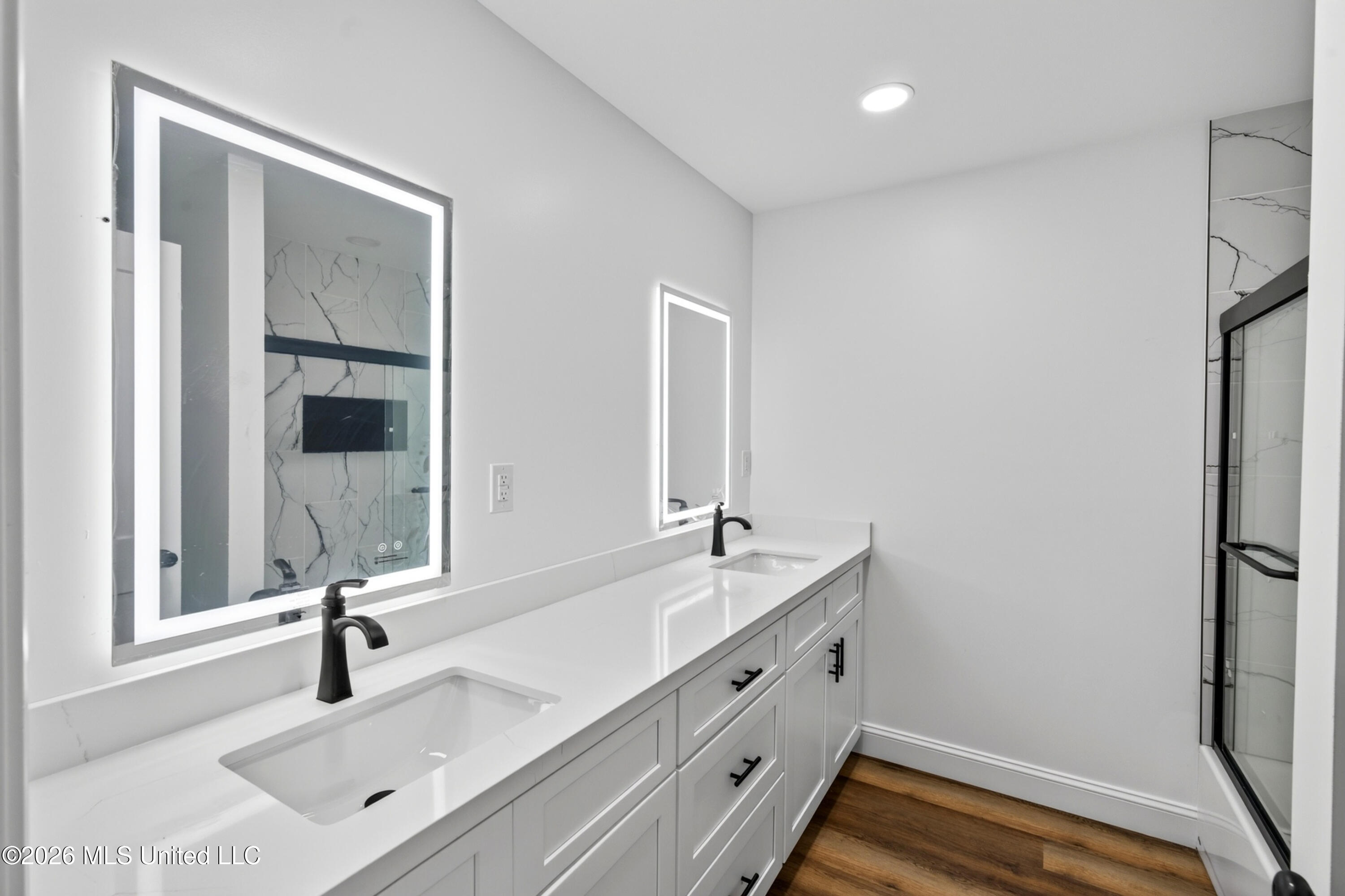 1528 Wynedote Drive Property Photo 20