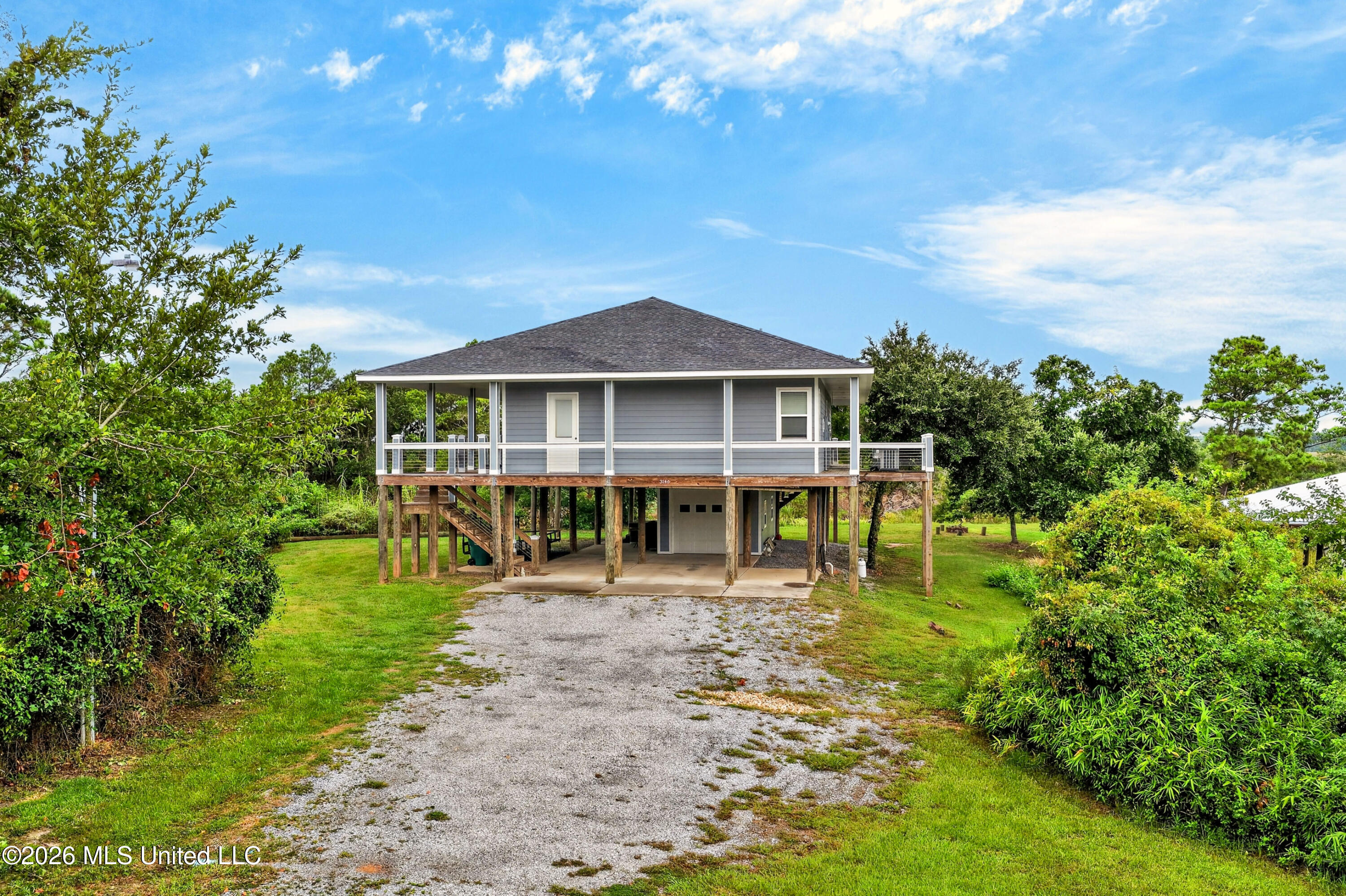 3146 Gulf View Place Property Photo 2