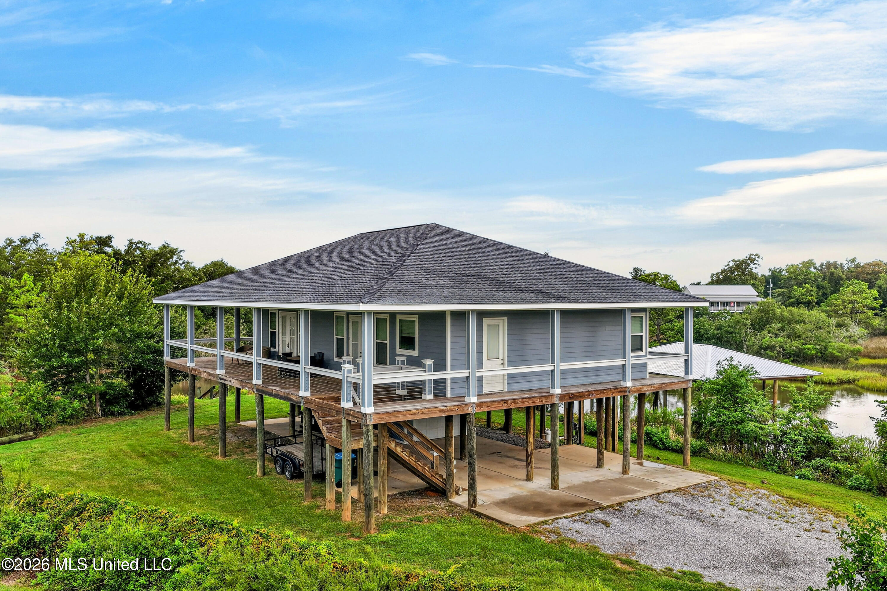 3146 Gulf View Place Property Photo 4