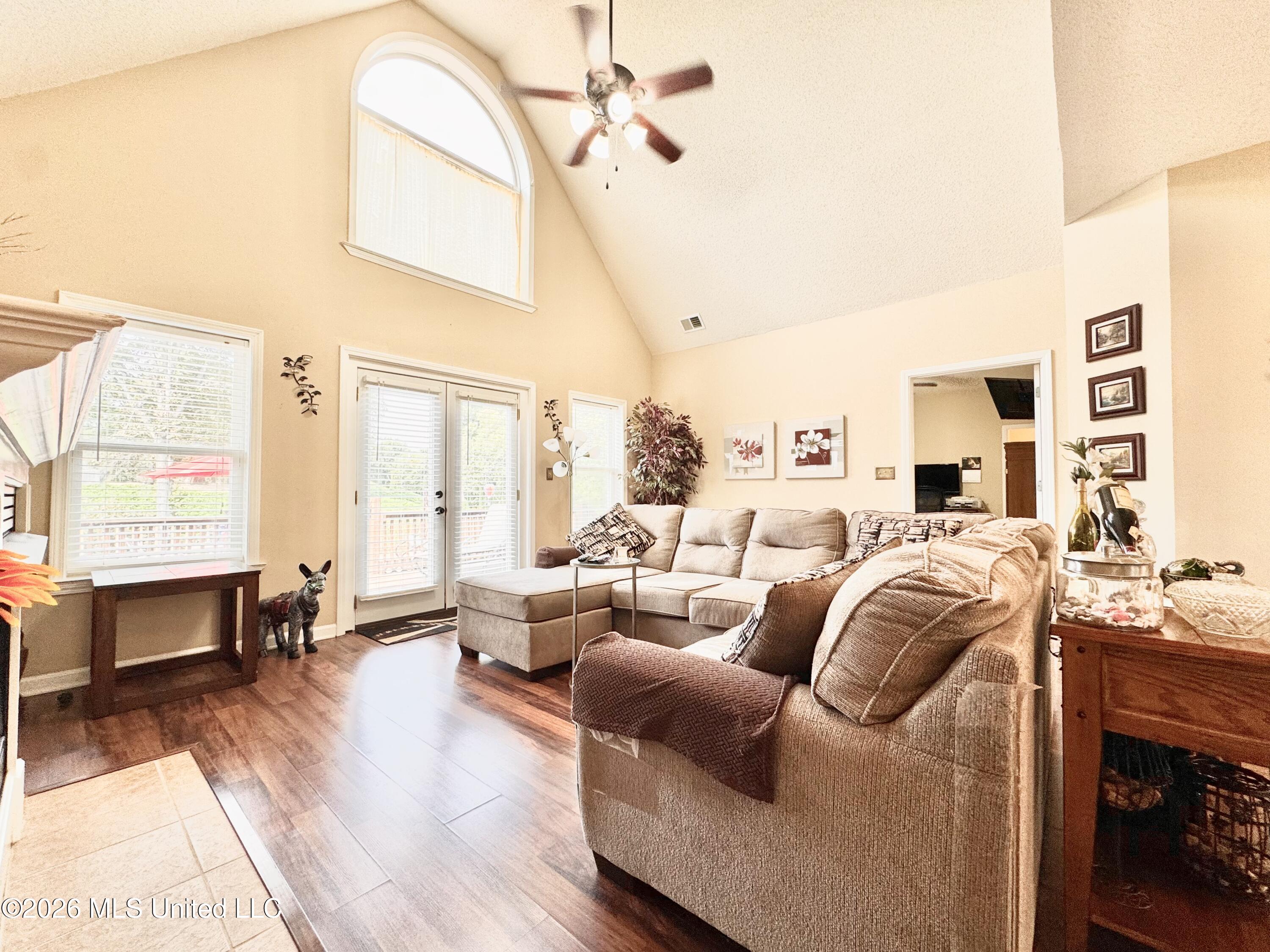 119 American River Drive Property Photo 15