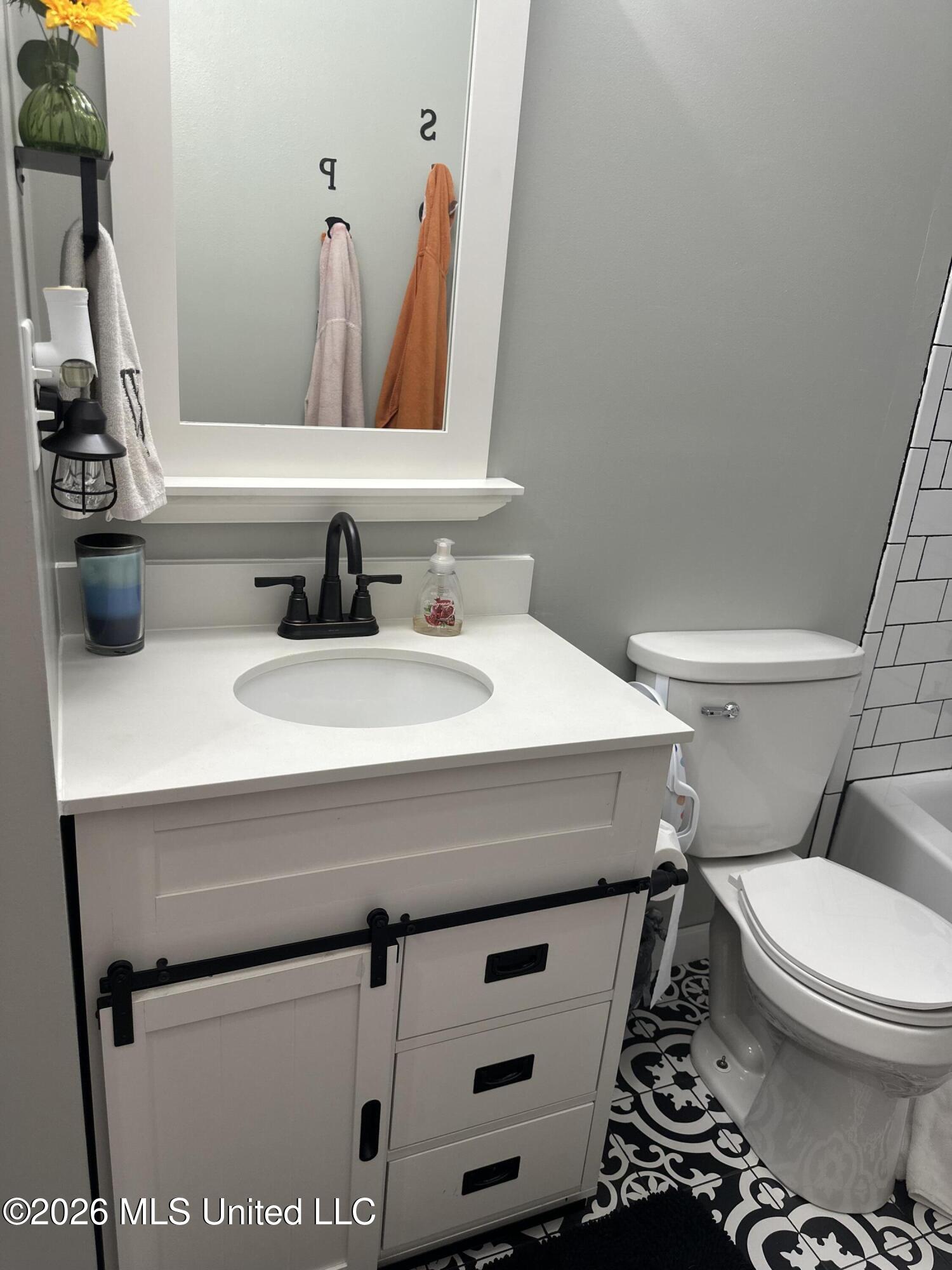 2201 Guillotteville Road Property Photo 17
