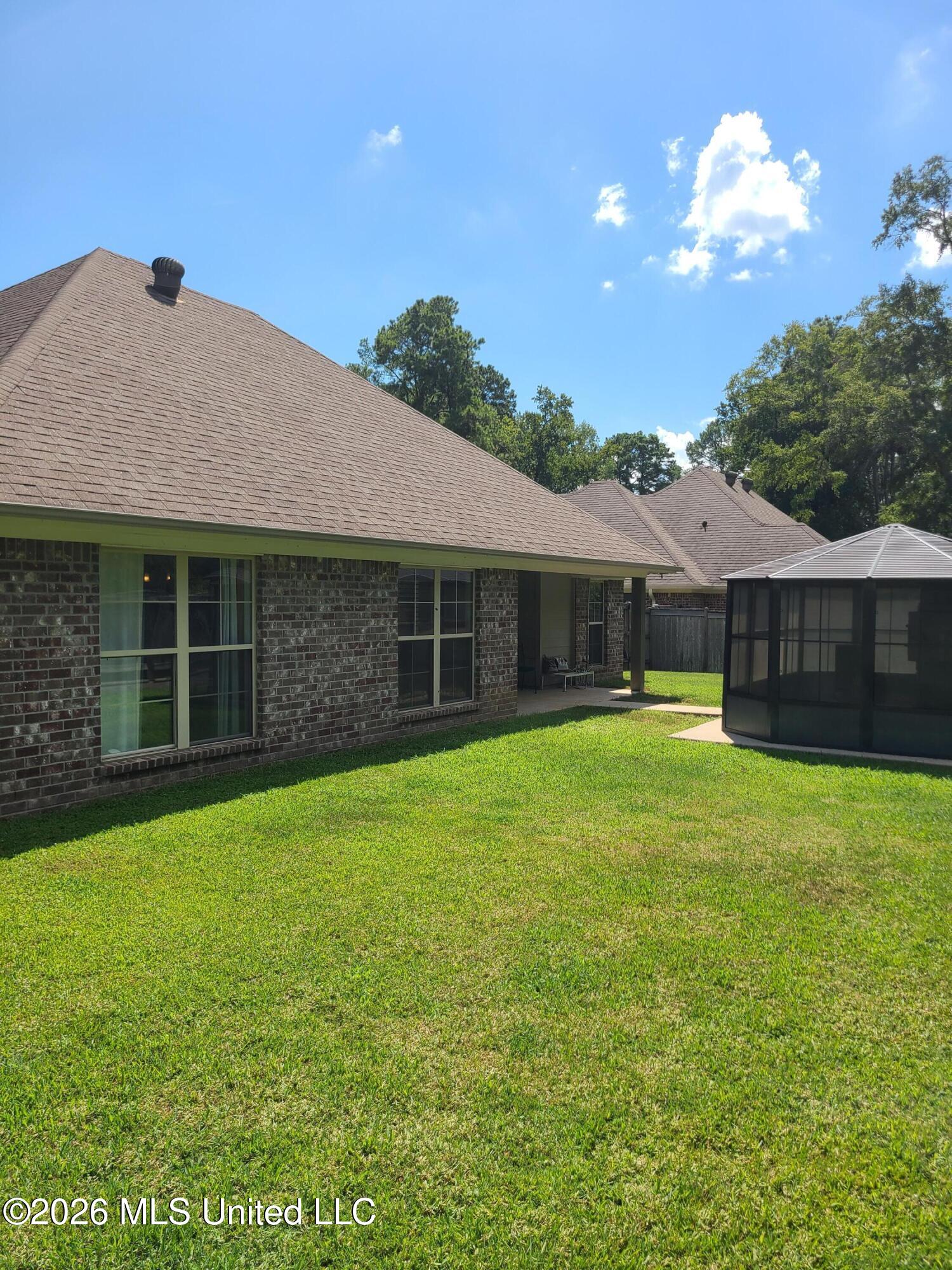 3 Lenox Court Property Photo 5