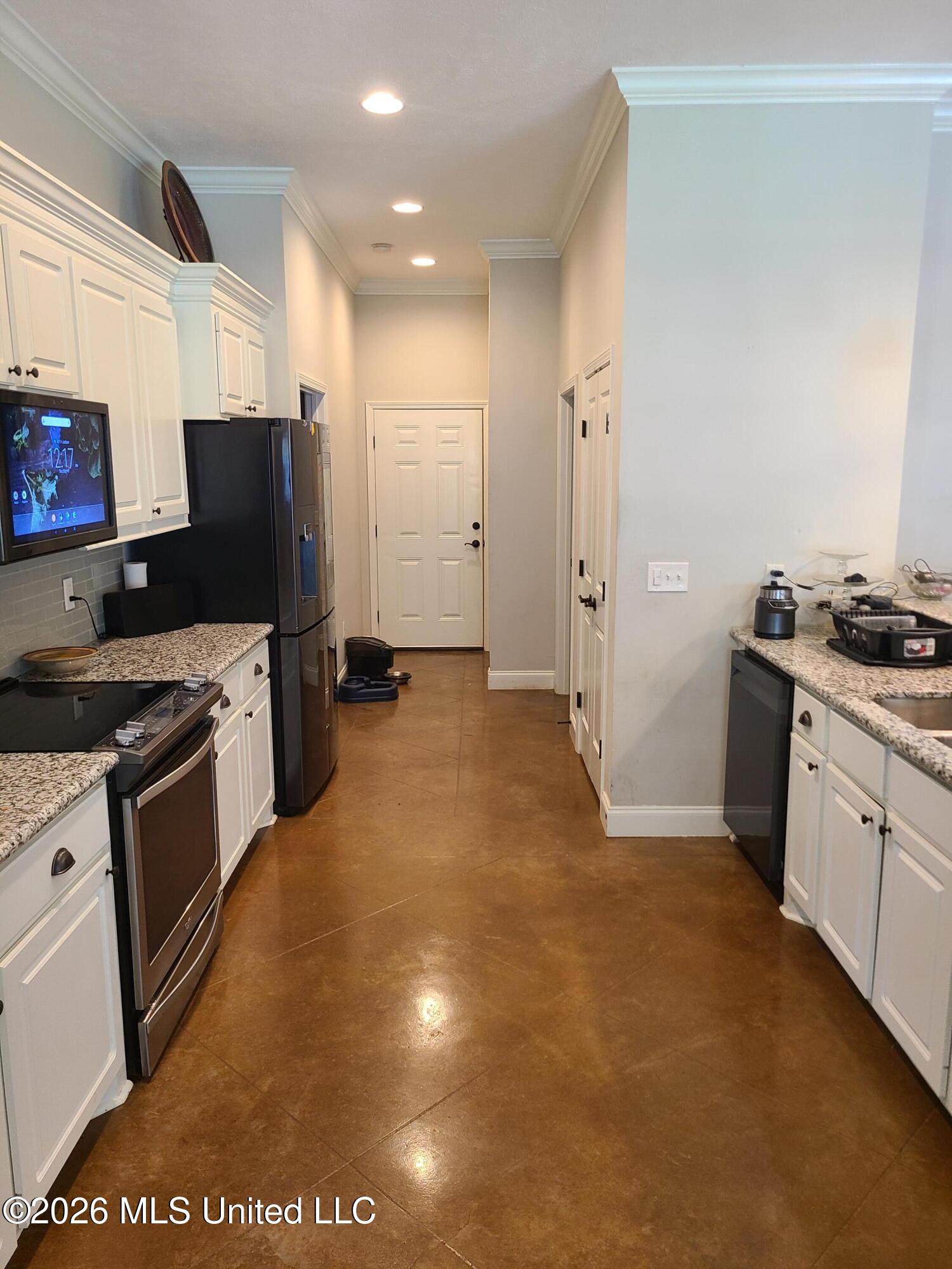 3 Lenox Court Property Photo 12