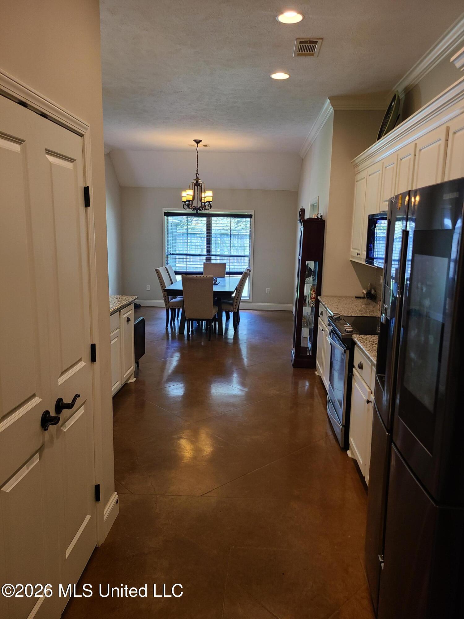 3 Lenox Court Property Photo 13