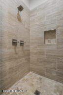 577 Maria Avenue Property Photo 20