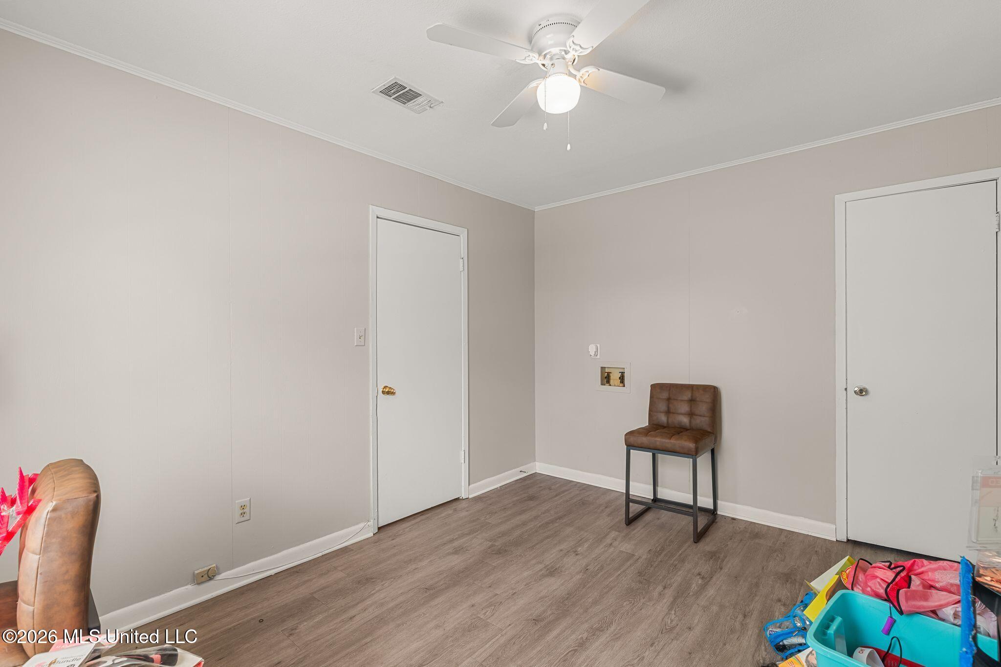 806 Maxwell Drive Property Photo 12