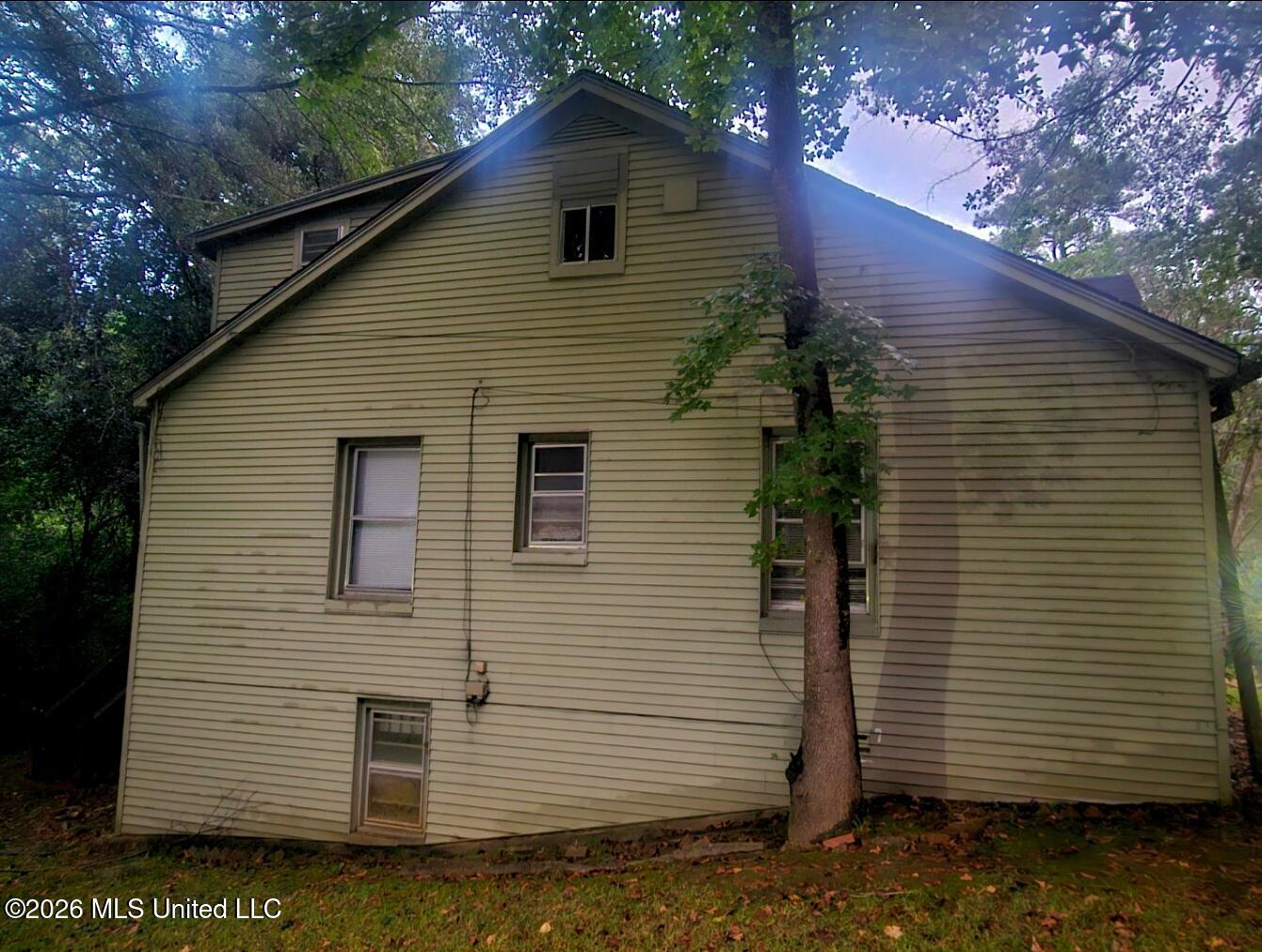 3411 29th Avenue Property Photo 2