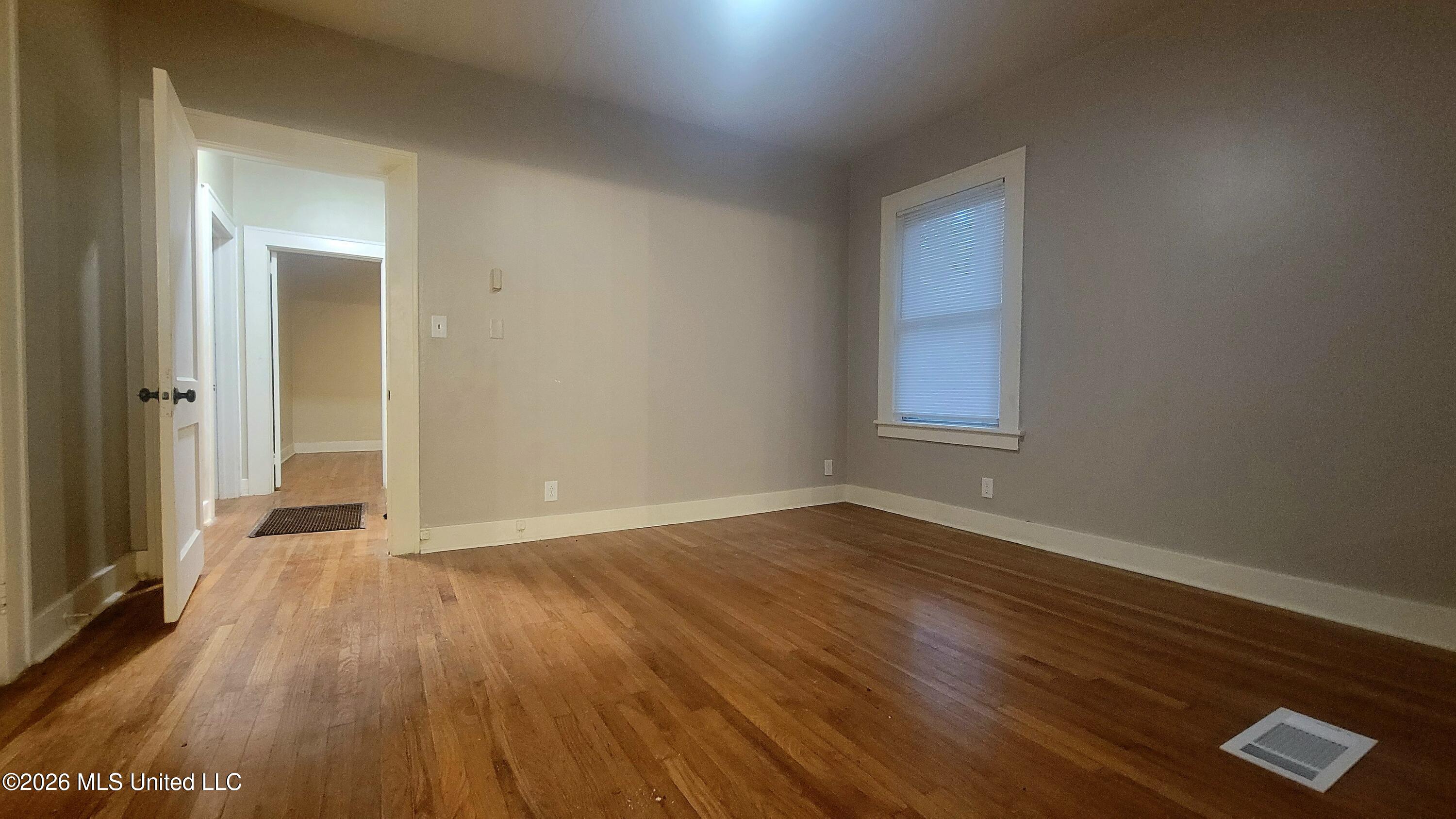 3411 29th Avenue Property Photo 9