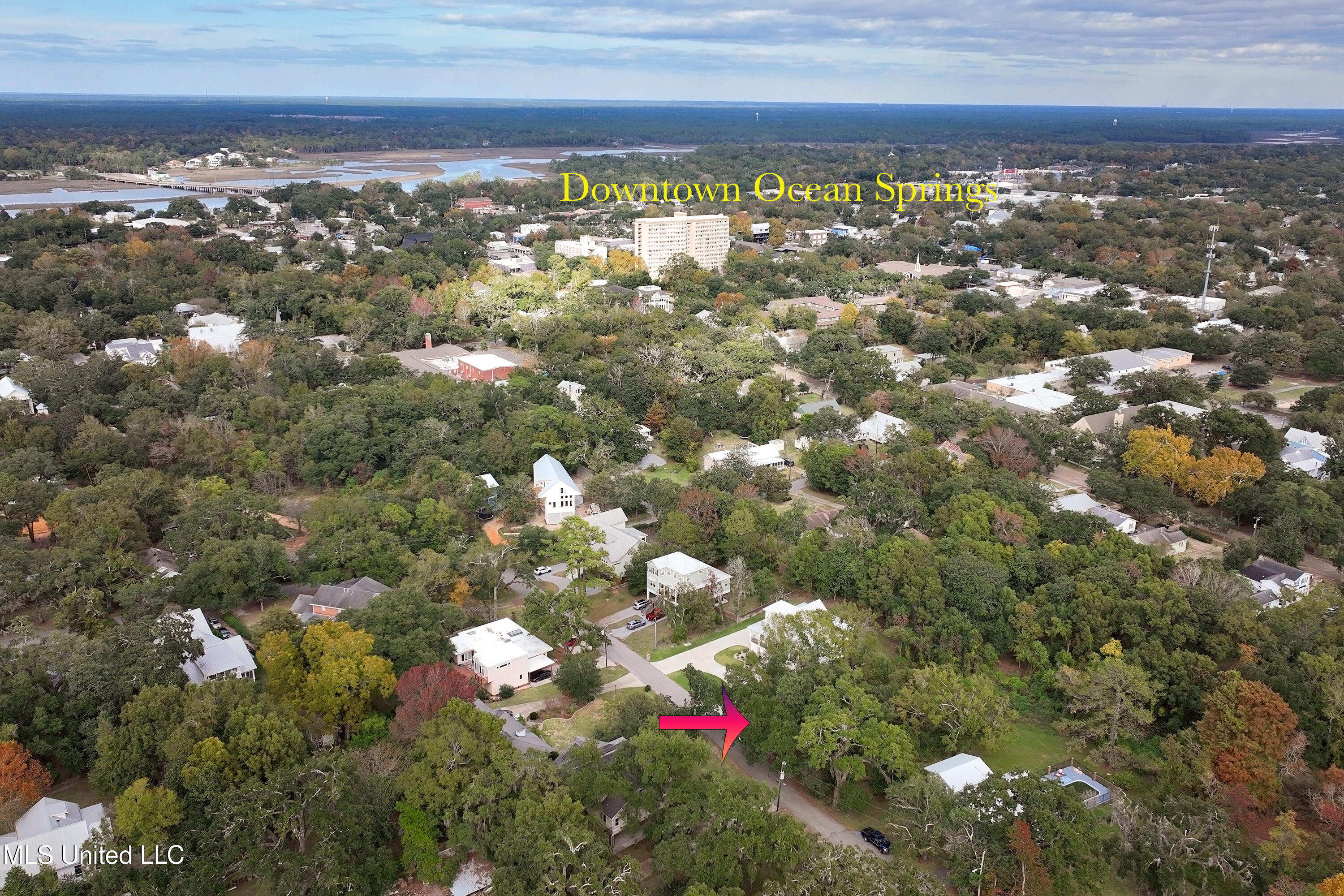 408 Ruskin Avenue Property Photo 5